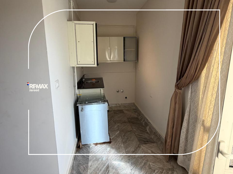 villa for rent in princess compound sheikh zayed - Photo 11