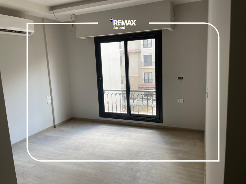 Fully finished apartment with kitchen and Acs in Village west - Photo 14