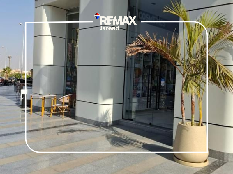 Silver mall - Photo 13