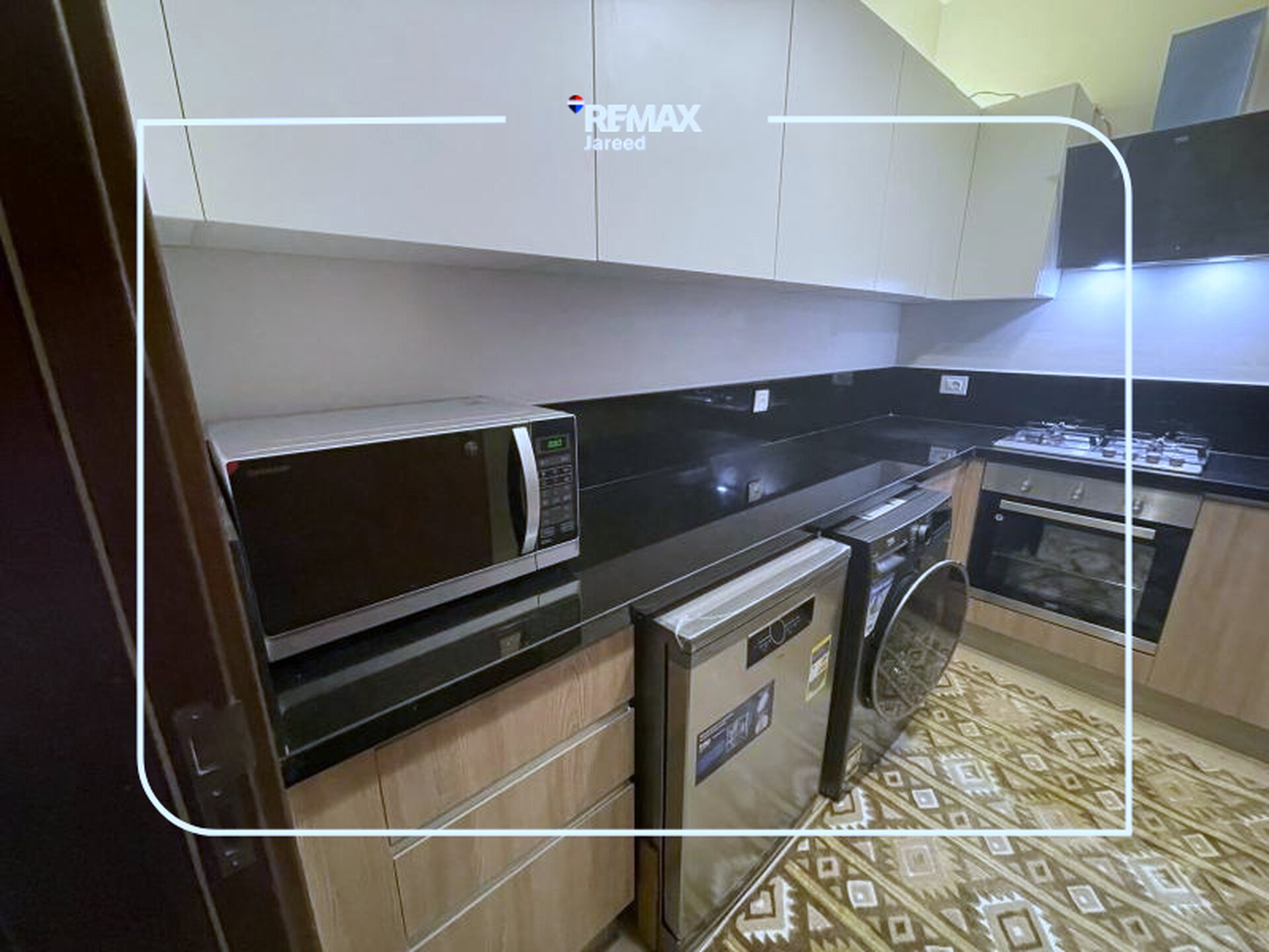 apartment for rent at zed west - Photo 17