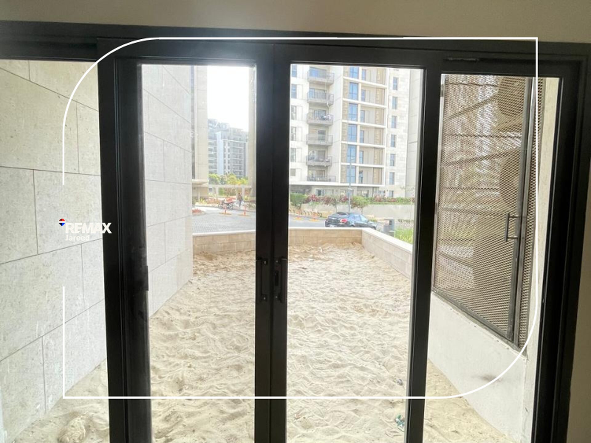 Zed West Ground floor + private garden - Photo 11
