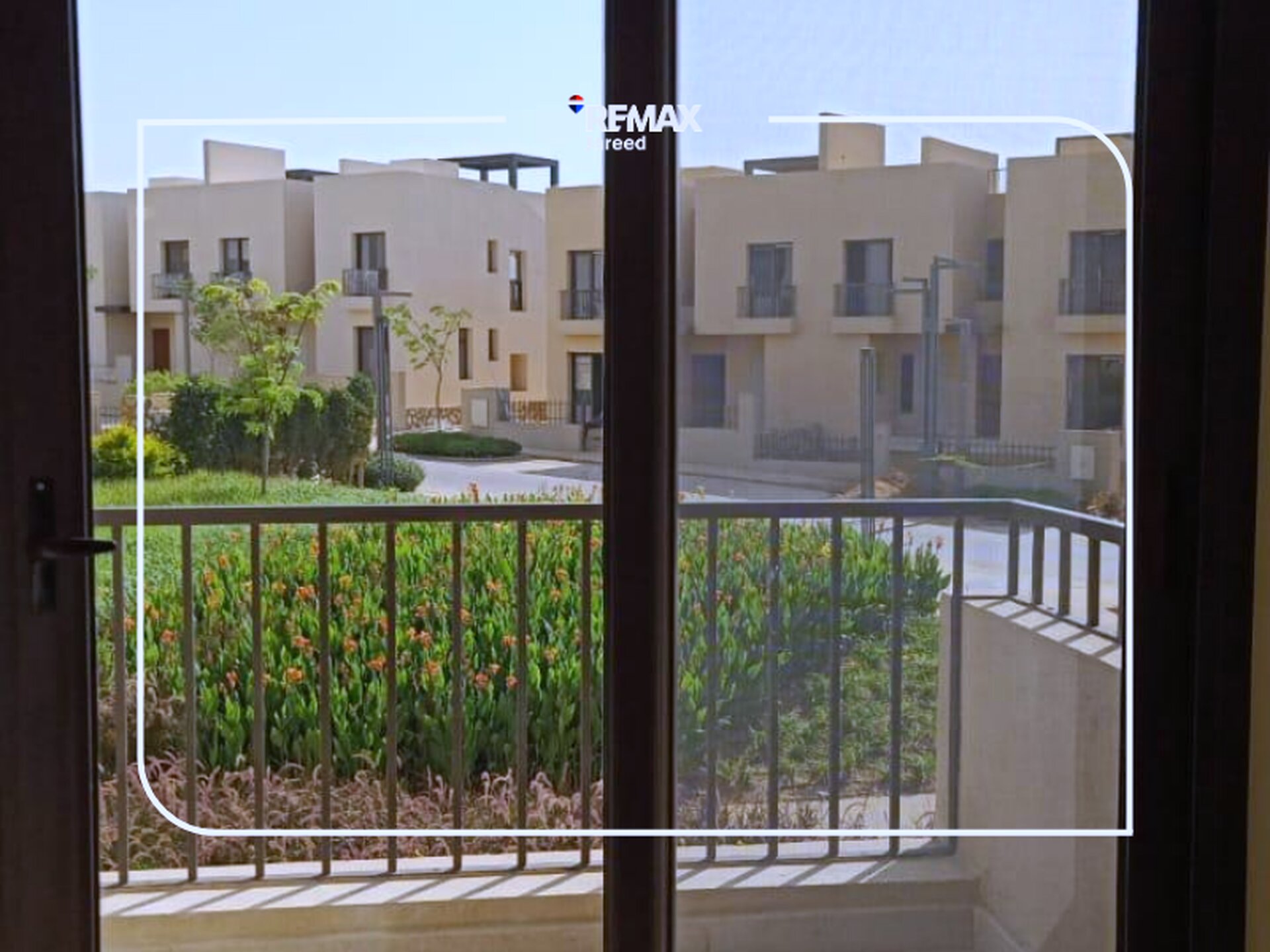 Townhouse for rent in O West Orascom Compound, prime location - Photo 4
