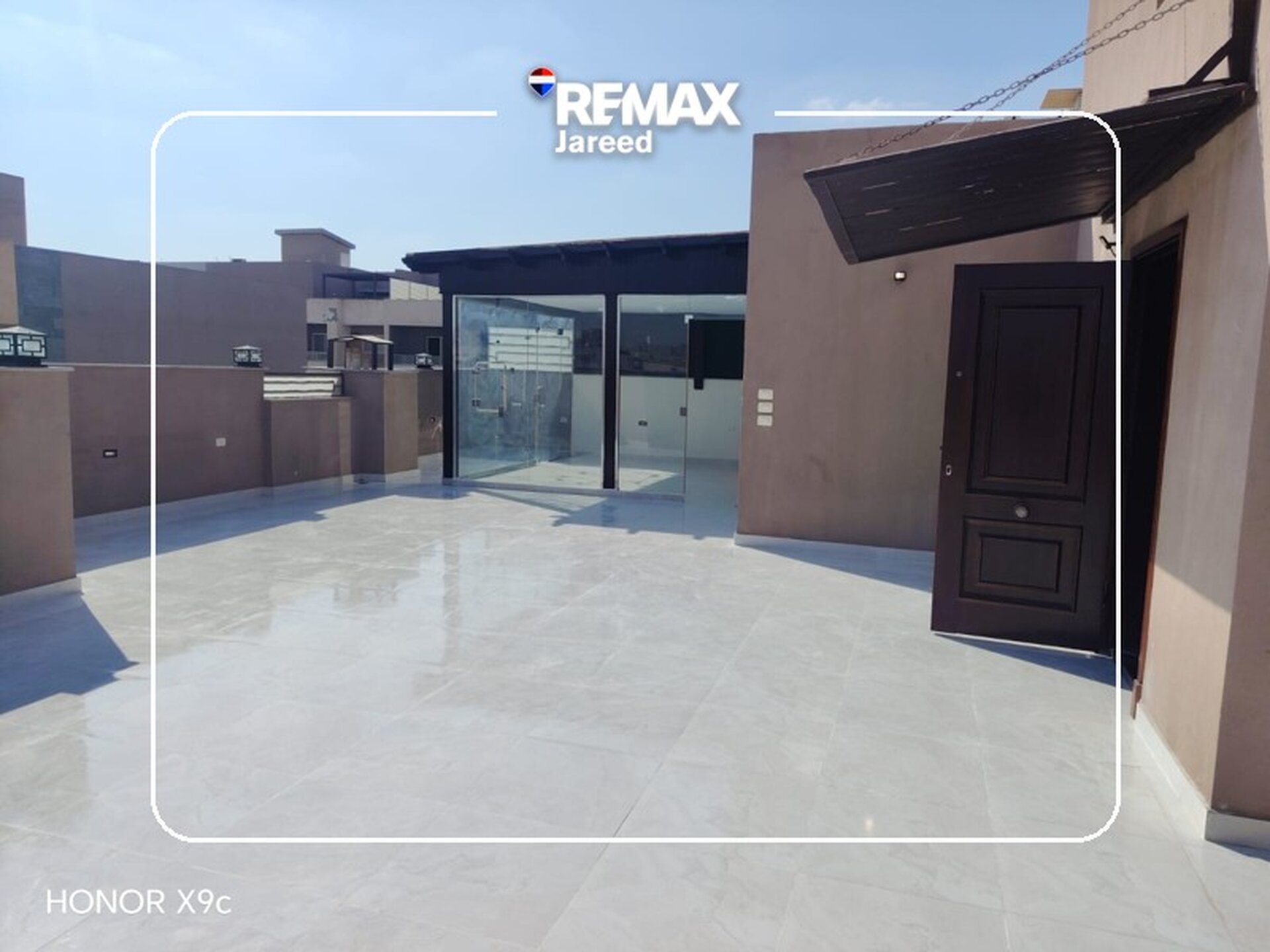 Studio for rent in Zayed Regency - Photo 13