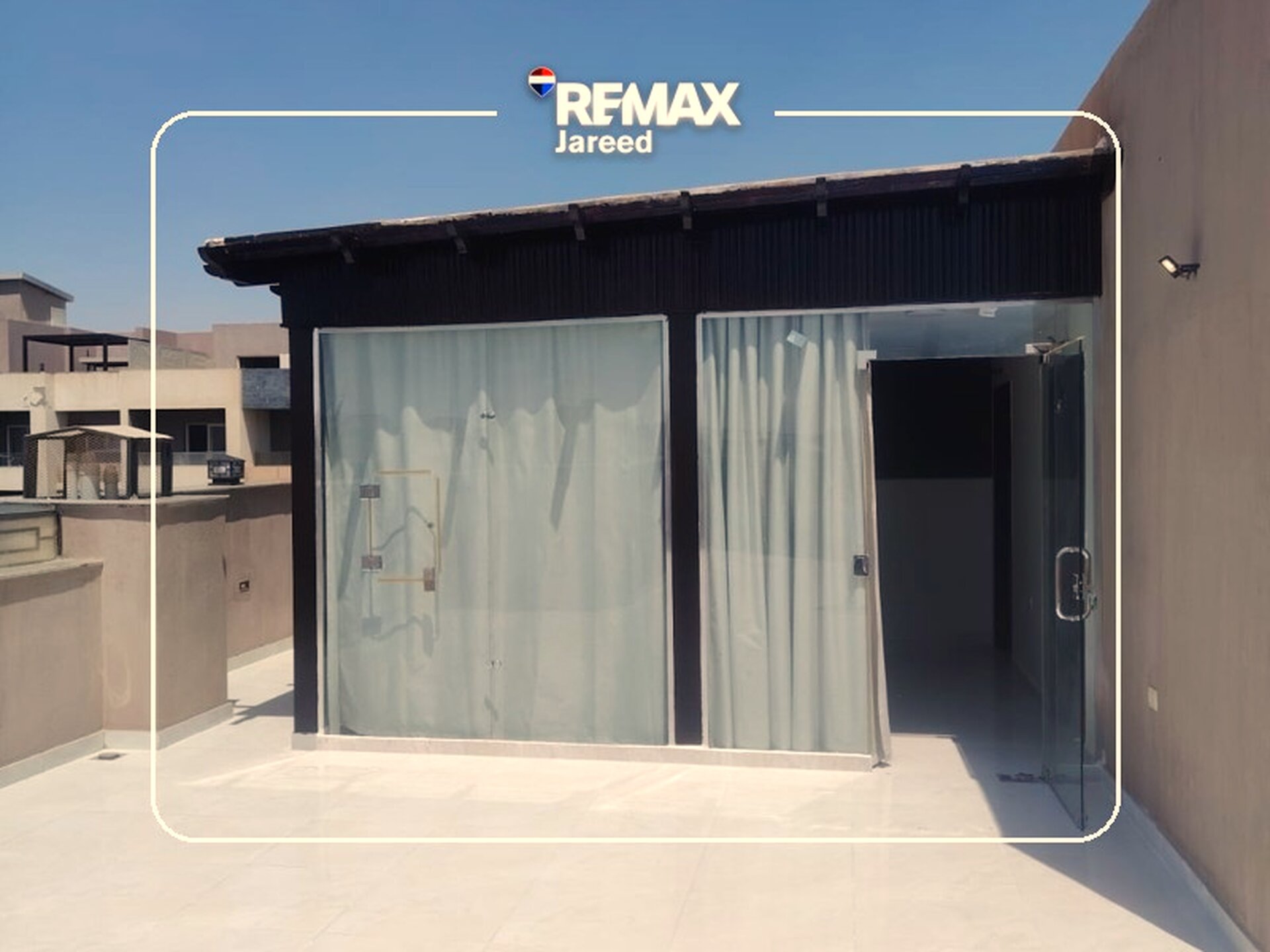 Studio for rent in Zayed Regency - Photo 4