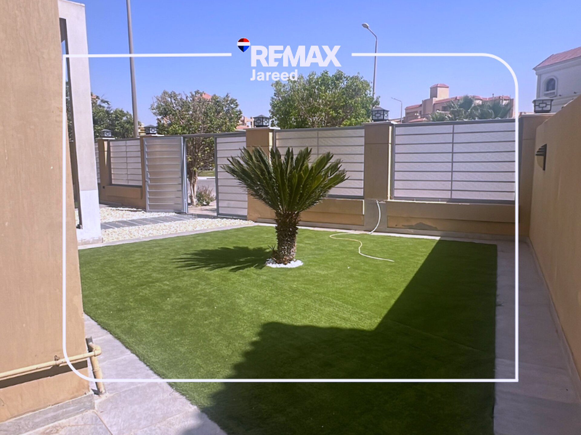 Luxurious Stand alone in Beverly Hills - Photo 19