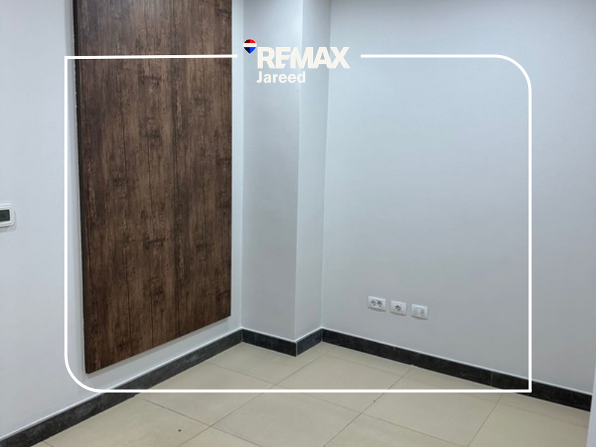 CLINIC OR OFFICE IN TRIVIUM MALL SHEIKH ZAYED - Photo 3
