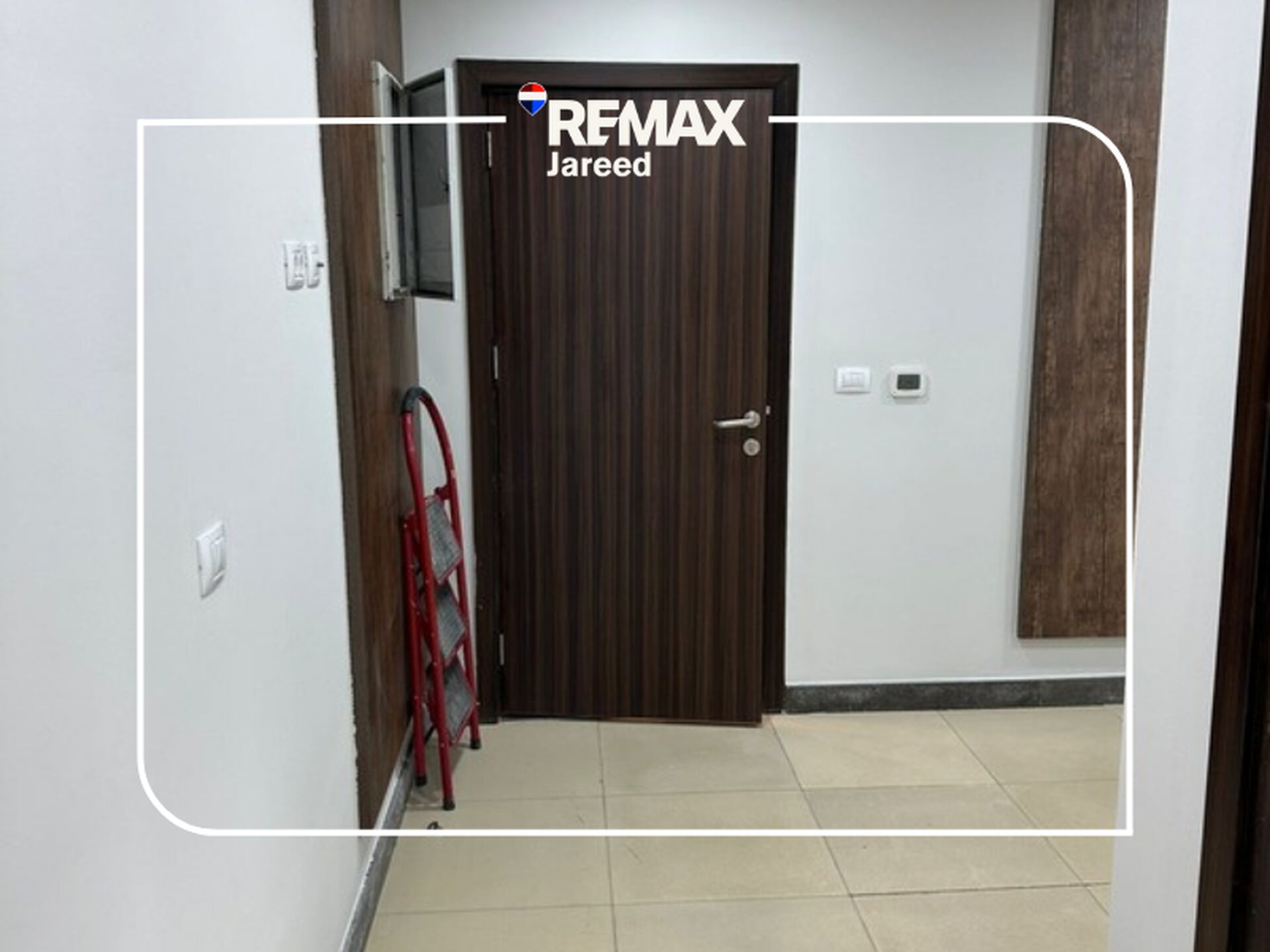CLINIC OR OFFICE IN TRIVIUM MALL SHEIKH ZAYED - Photo 6