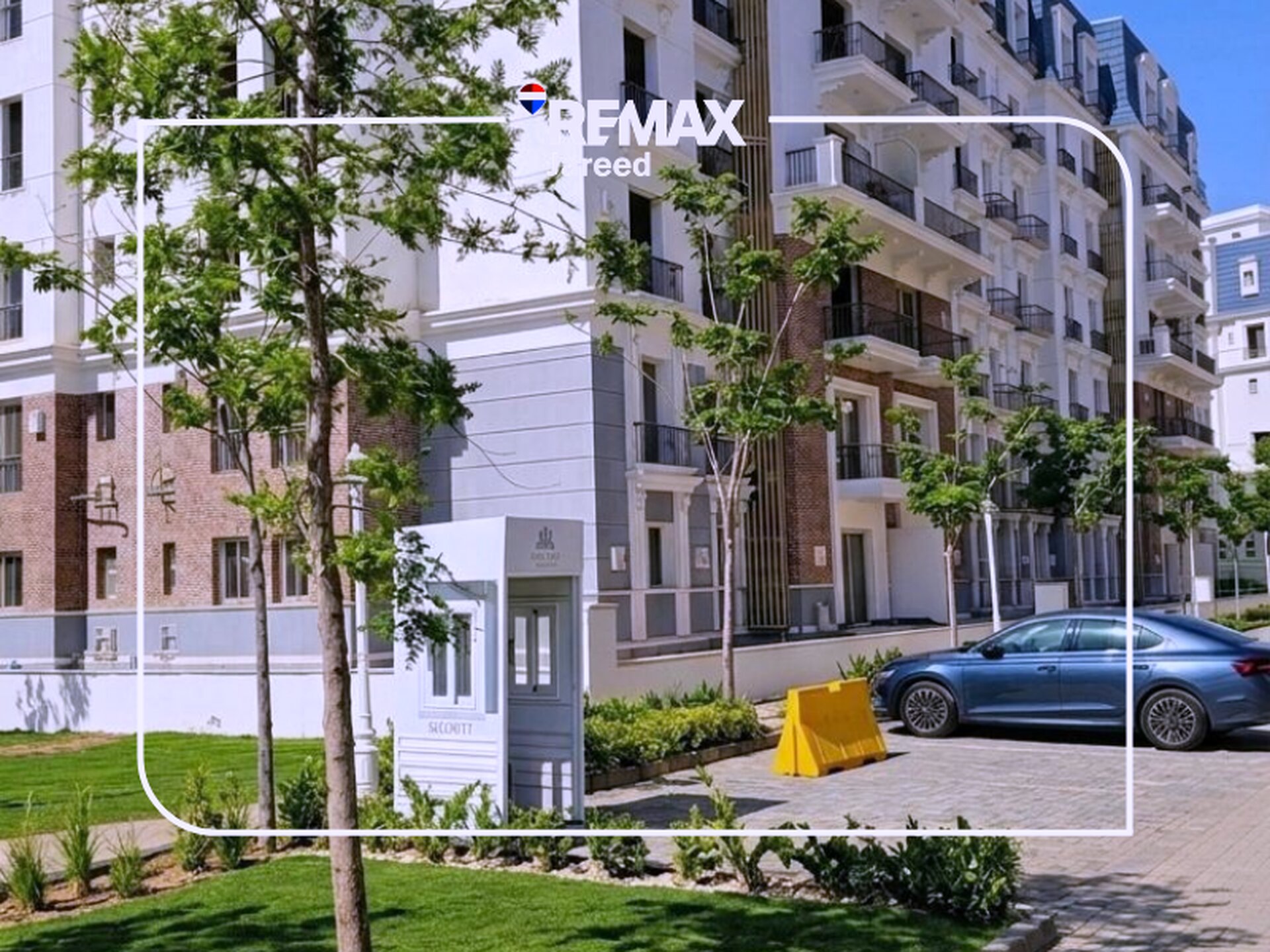 For Sale Ground Floor Apartment | 140 SQM + 140 SQM Private Garden |Mountain View iCity October - Photo 4