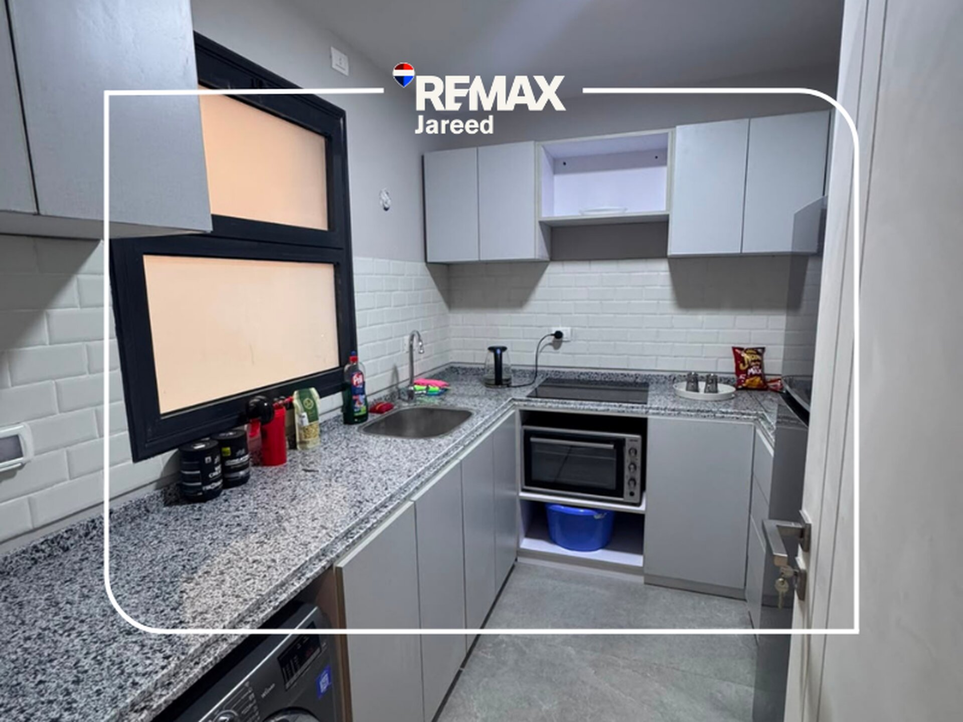 Fully furnished Apartment in Village west - Photo 11