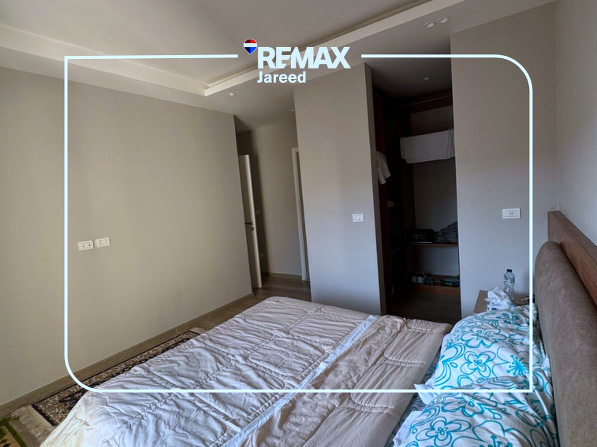 Fully furnished Apartment in Village west - Photo 16