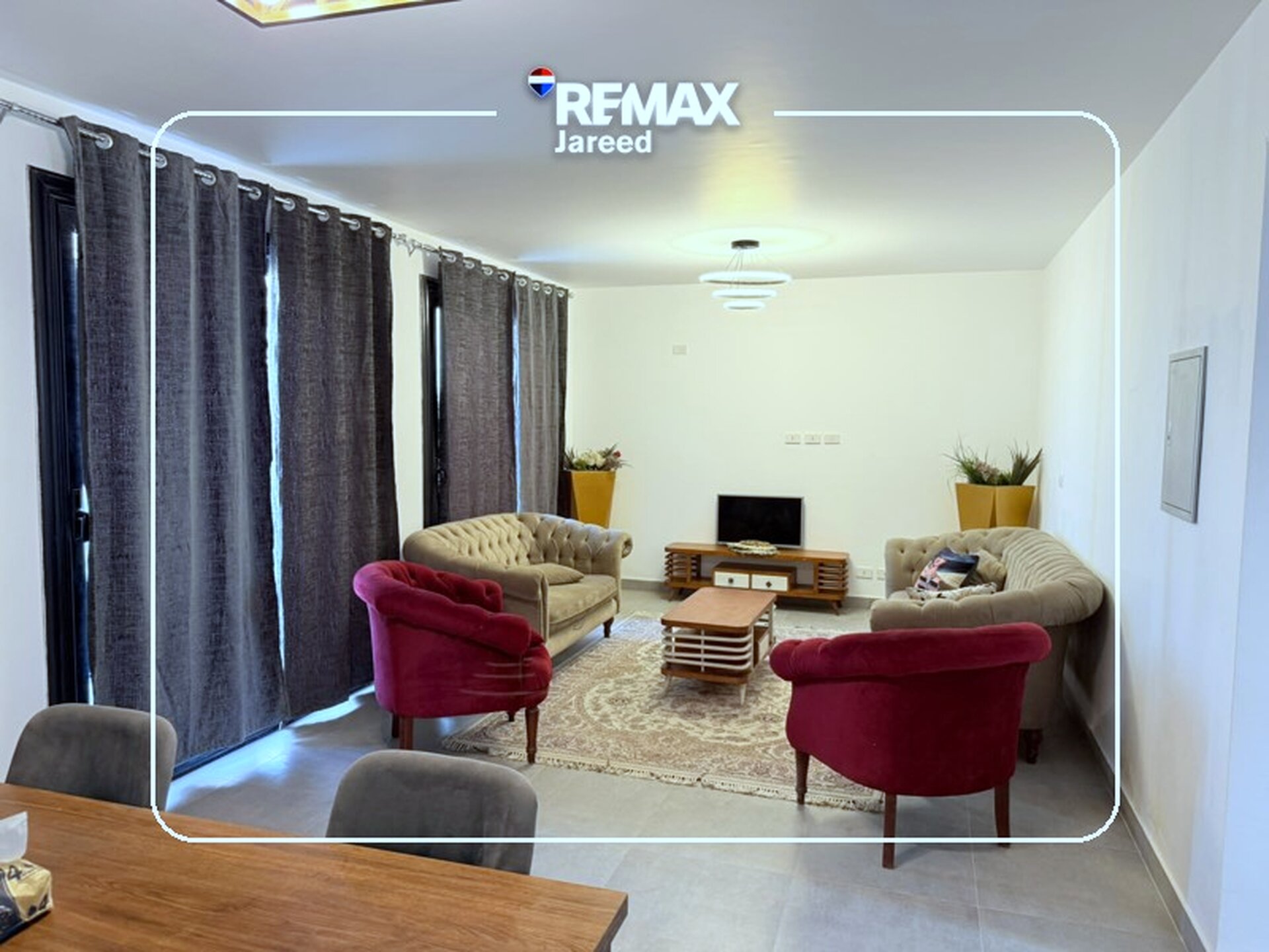 Fully furnished two bedrooms penthouse in Badya palm Hills - Photo 10