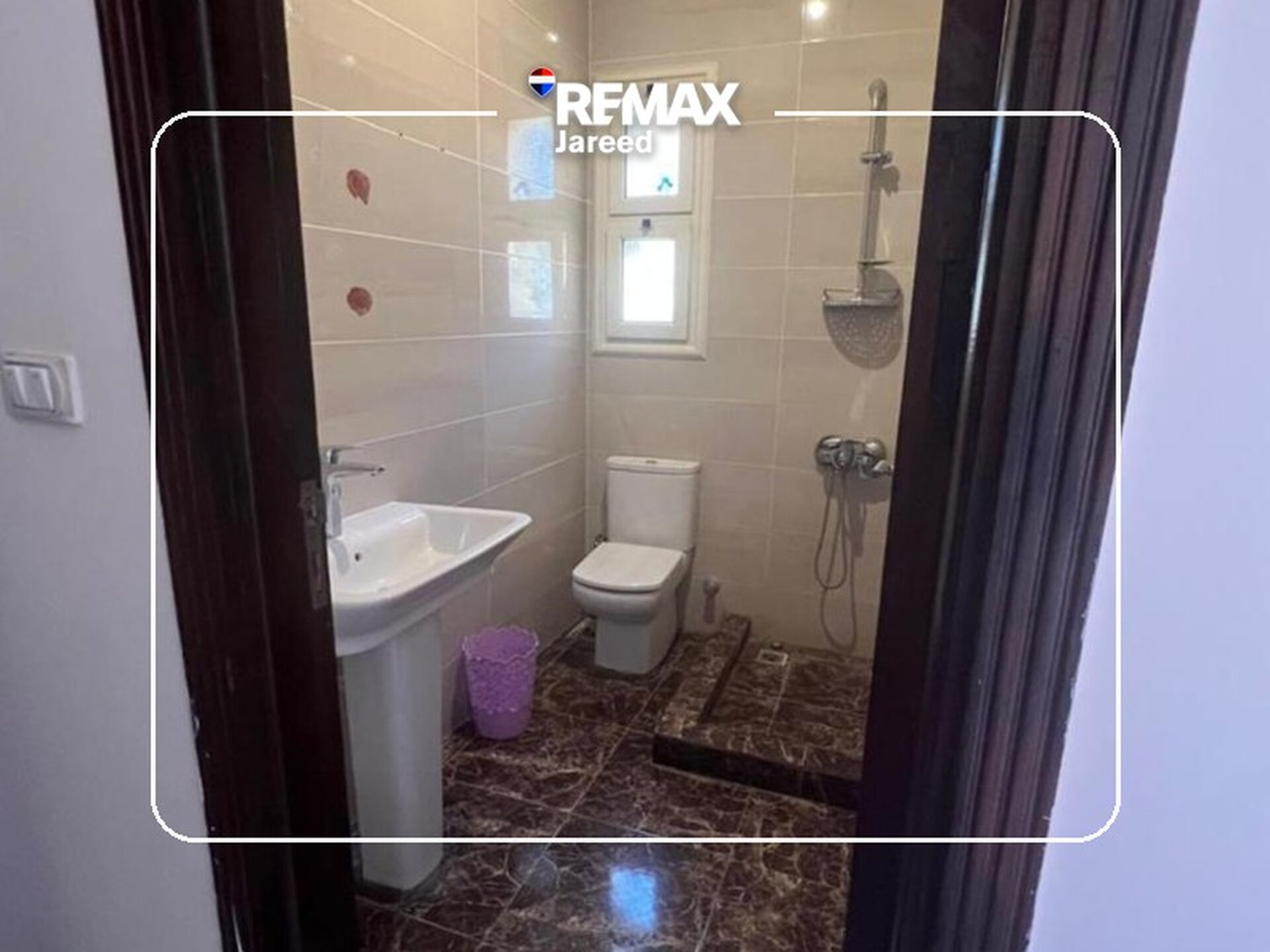 First-Row Private Pool Villa in Marina 6 - Photo 11