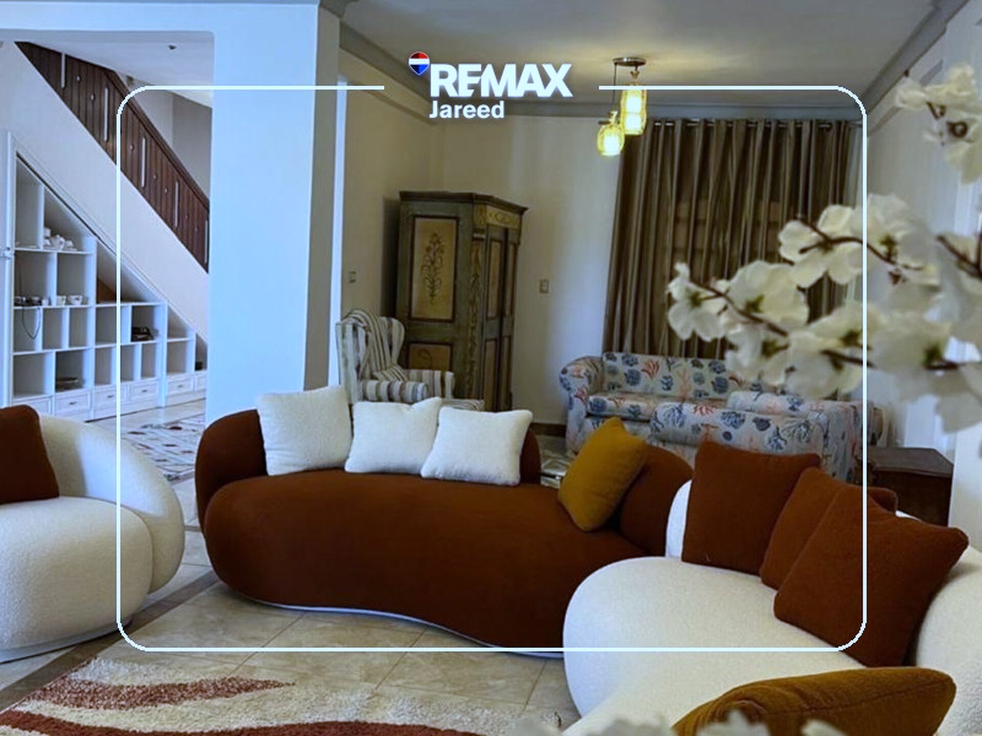 First-Row Private Pool Villa in Marina 6 - Photo 3
