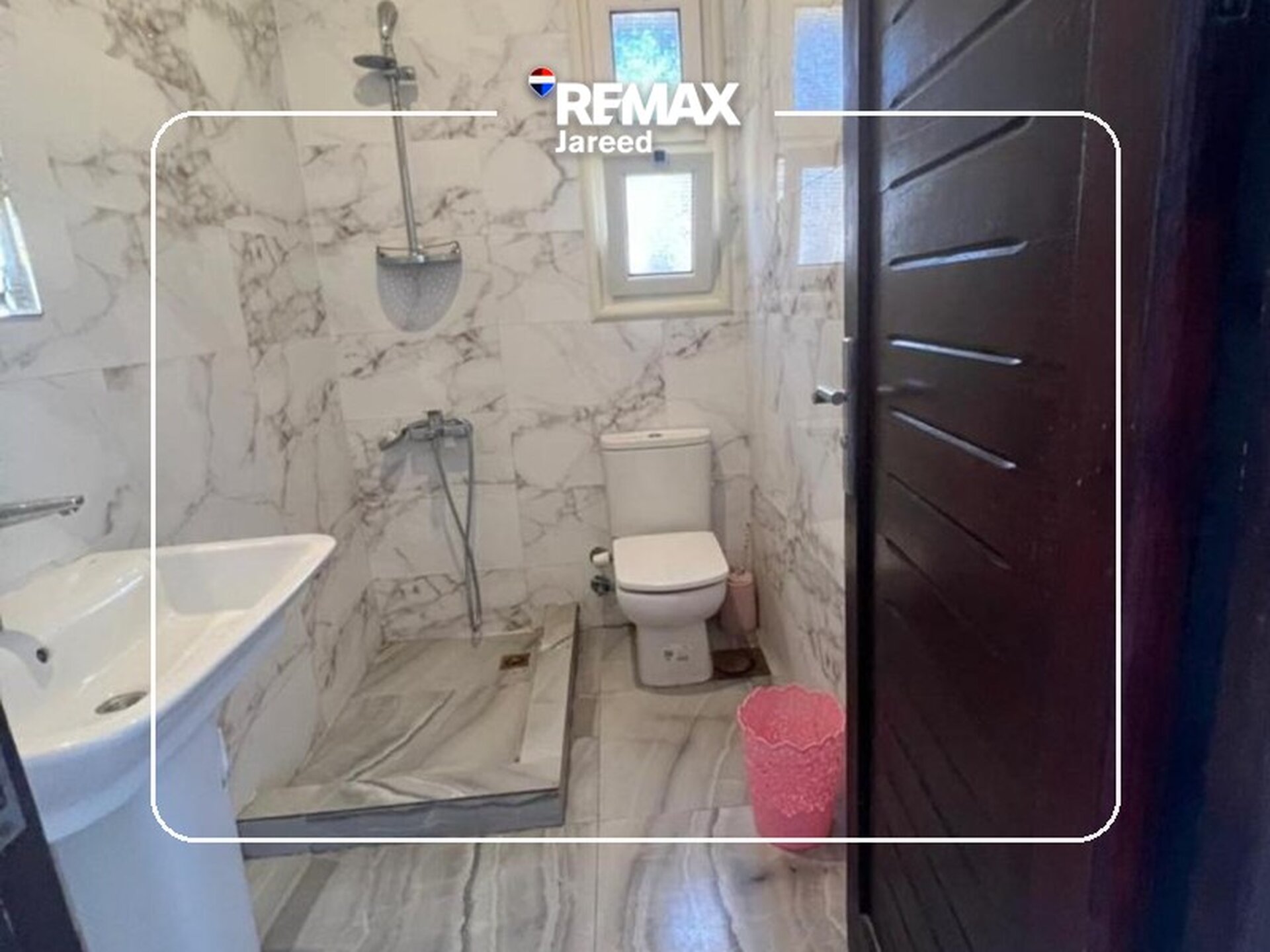 First-Row Private Pool Villa in Marina 6 - Photo 8