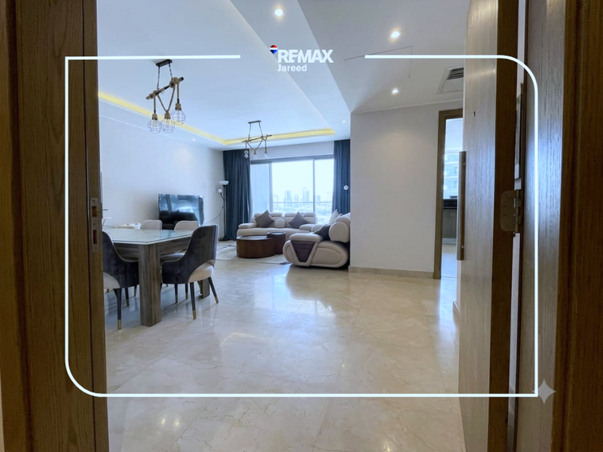 Furnished Apartment for Rent in Zed towers - Photo 29