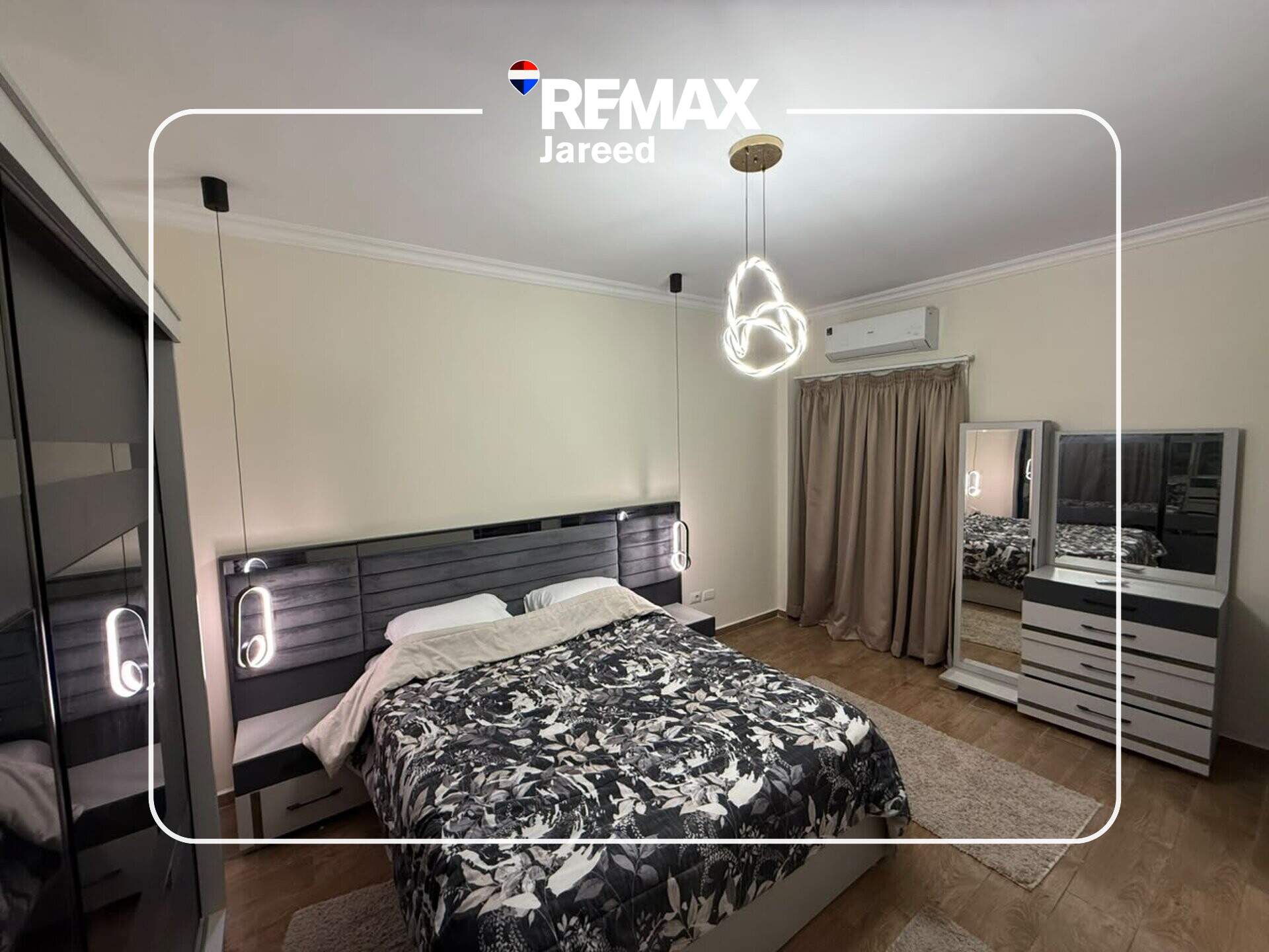 Fully furnished apartment in Janna 1 zayed - Photo 12
