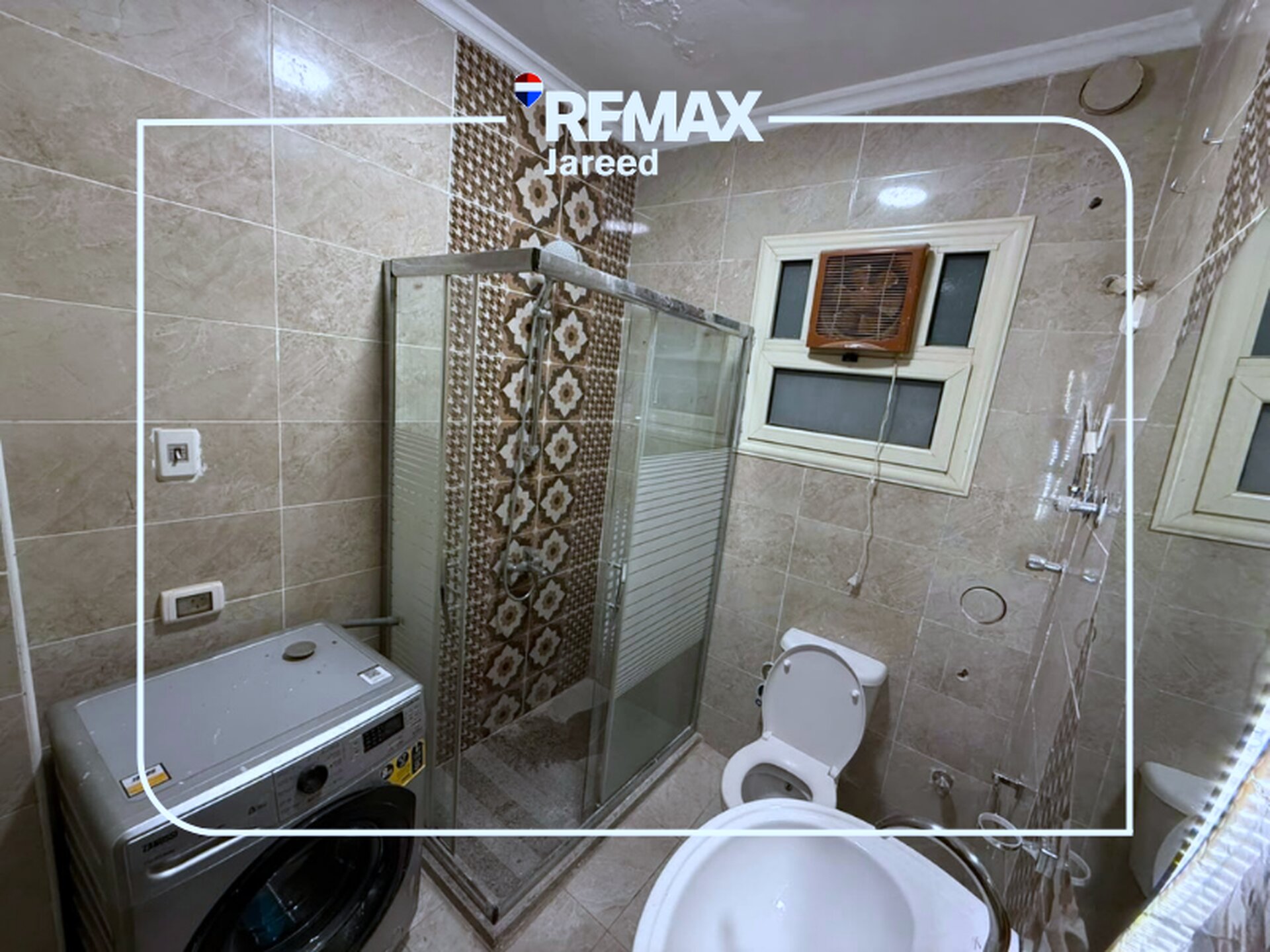Fully furnished apartment in Janna 1 zayed - Photo 24