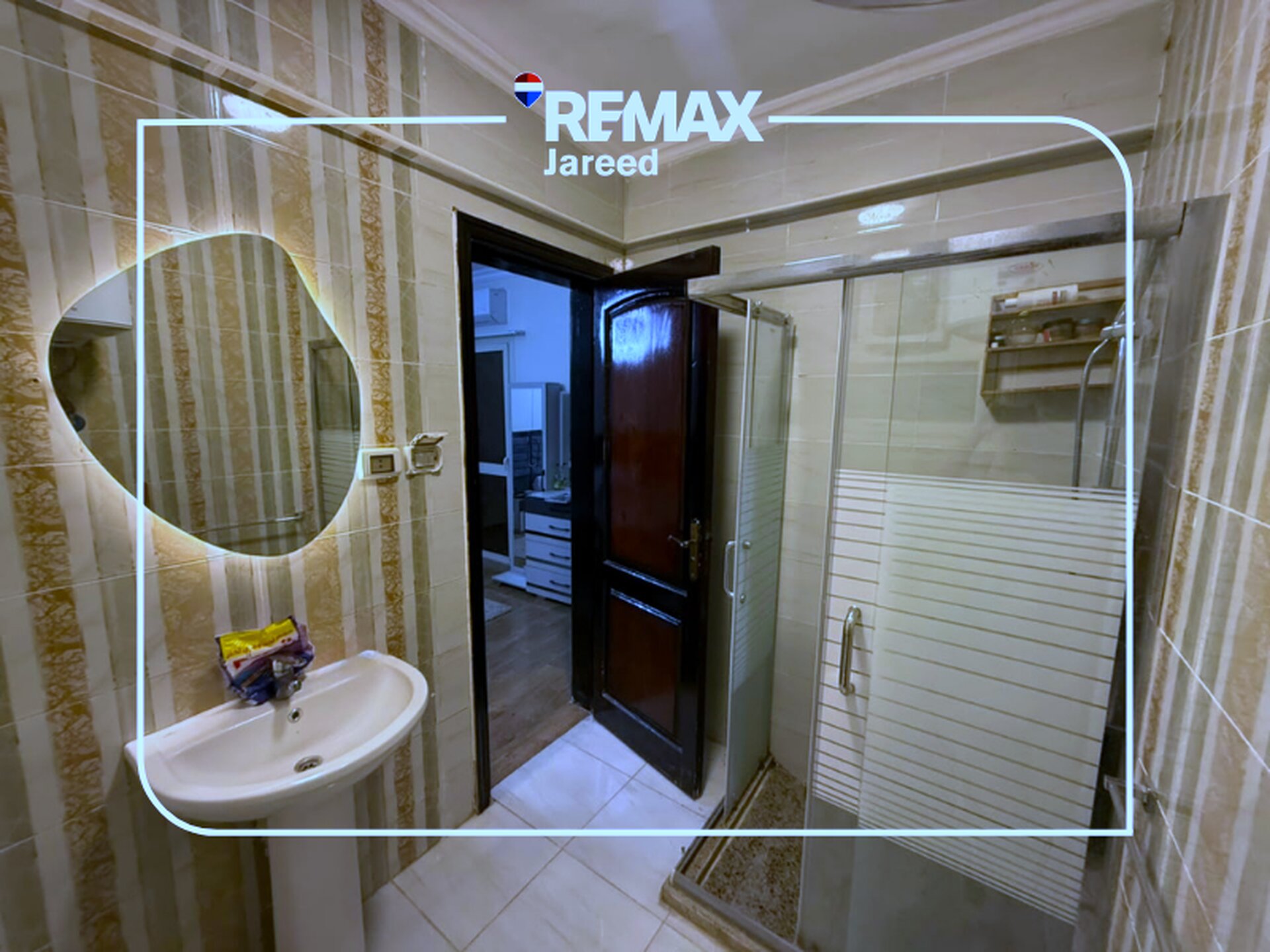 Fully furnished apartment in Janna 1 zayed - Photo 33