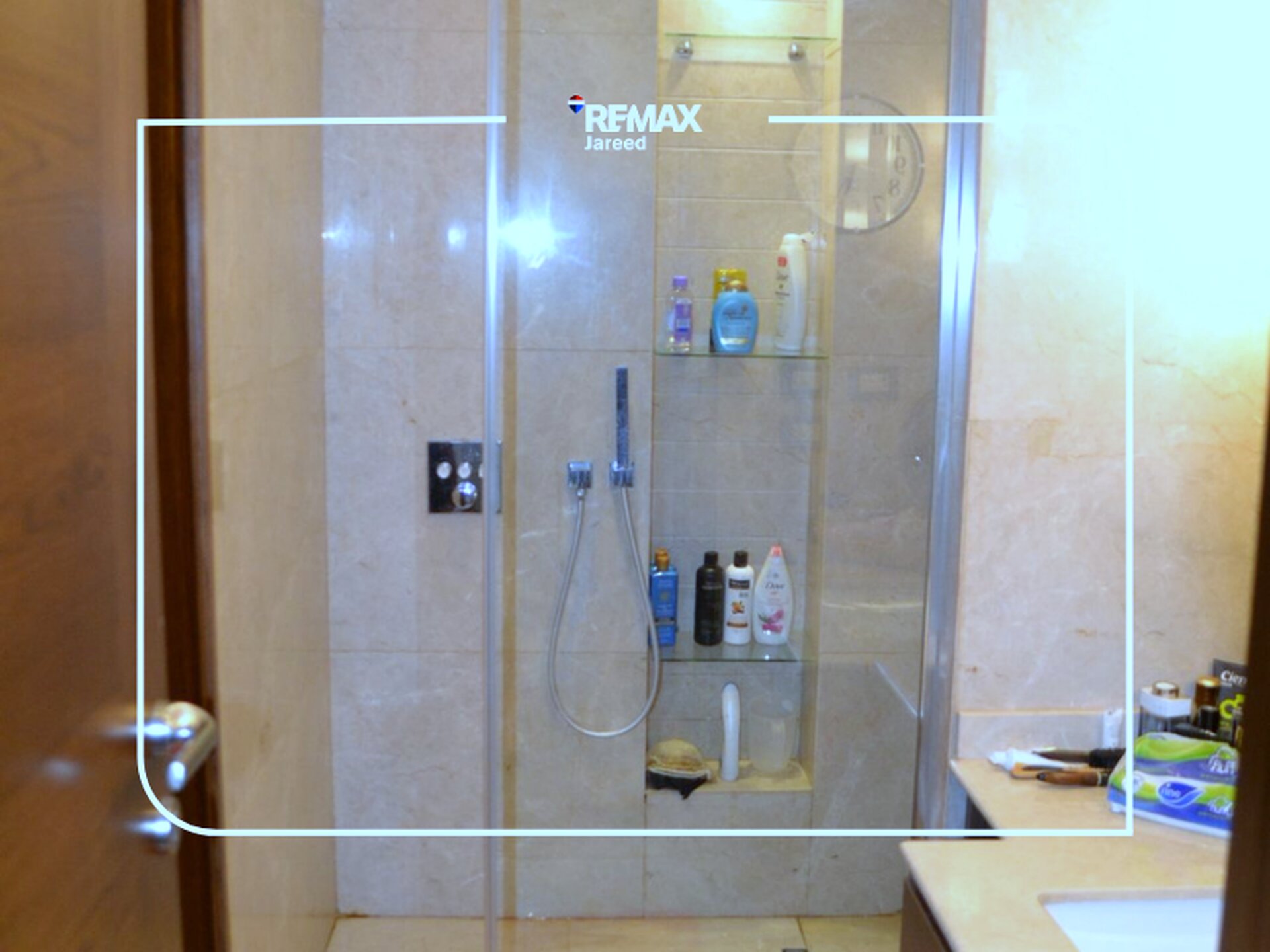 fully finished villa semi furnished - Photo 35