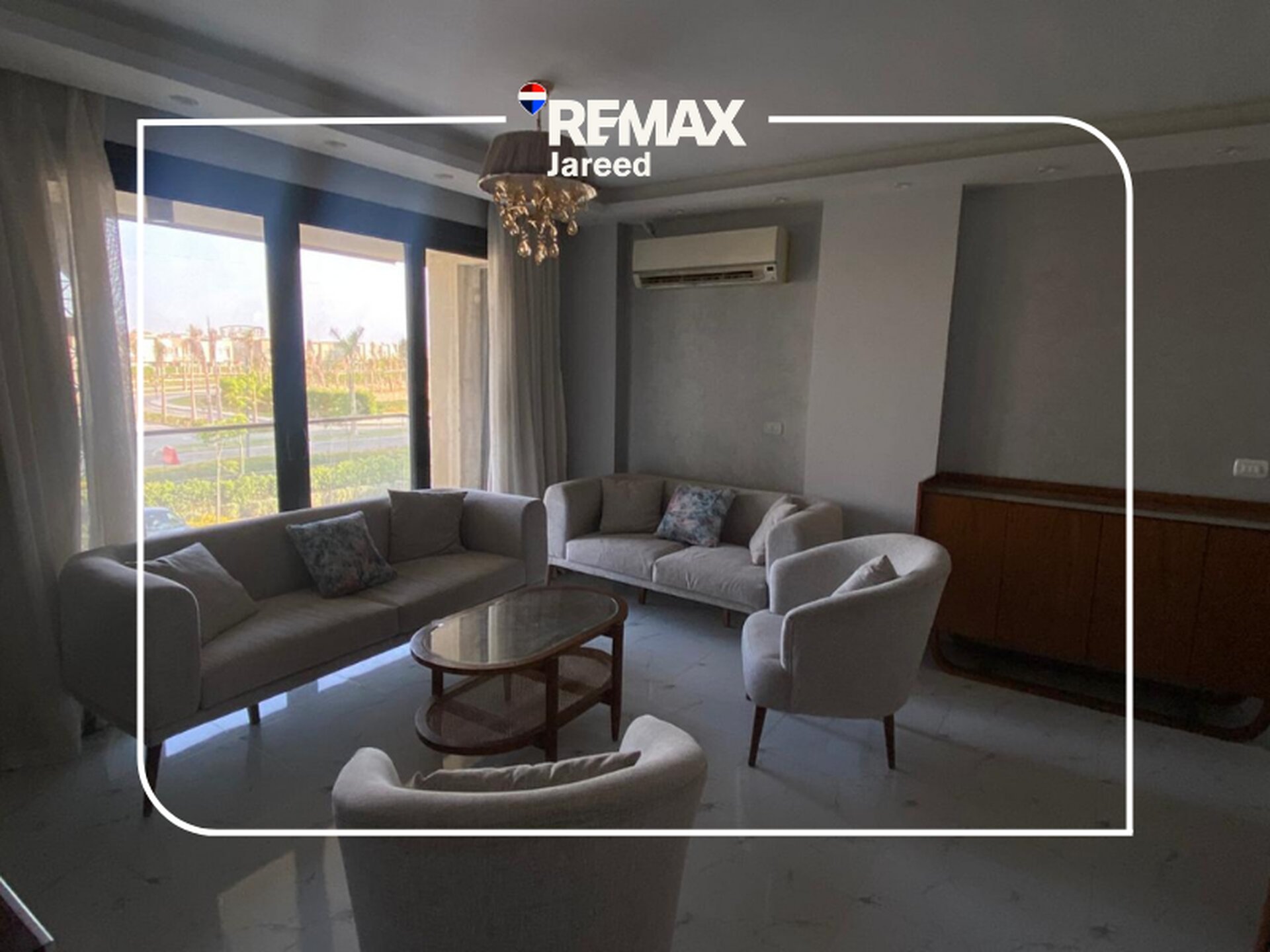 Fully furnished apartment in Badya palm hills - Photo 6