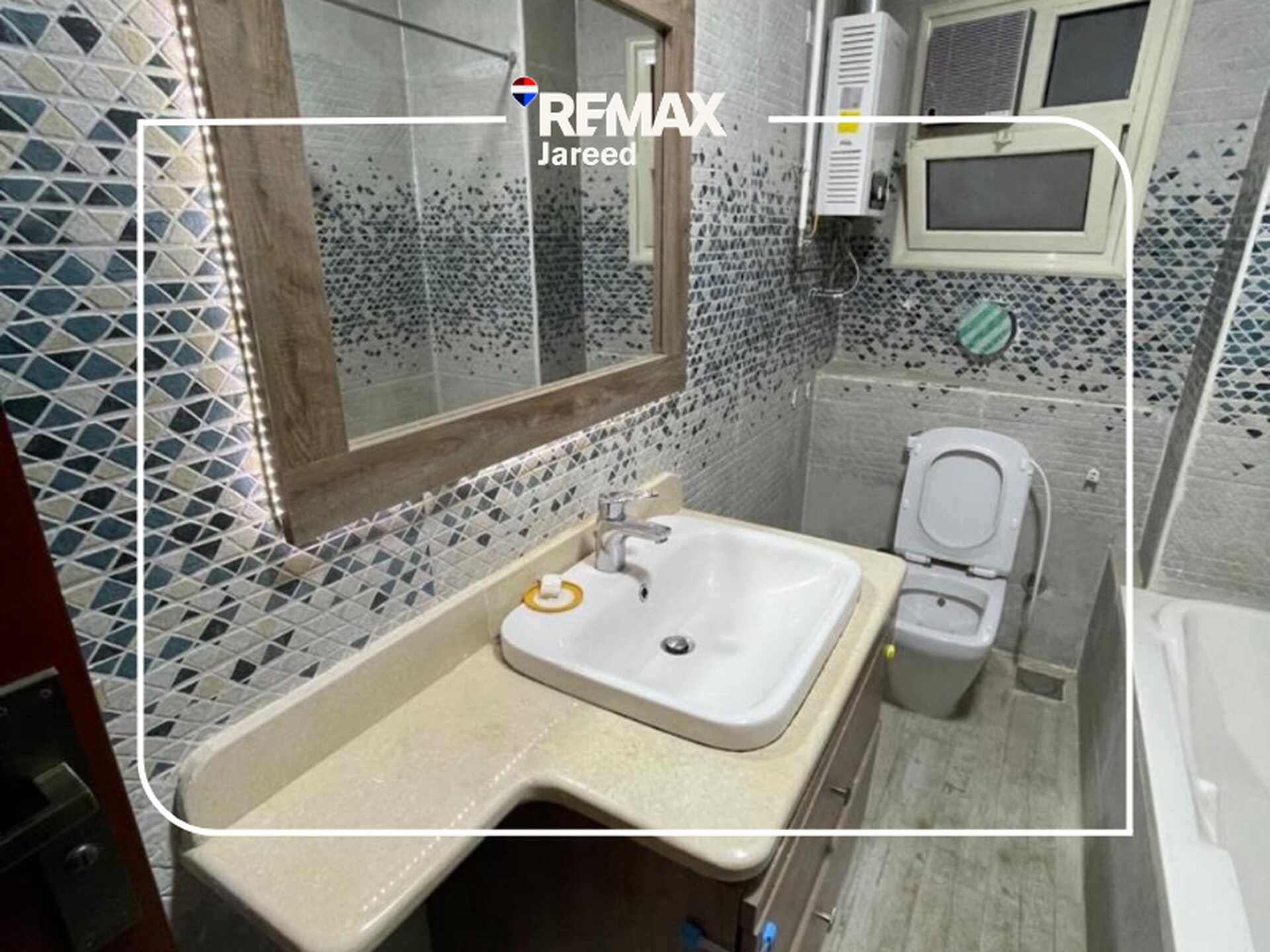 appartent for rent in 16th district sheikh zayed - Photo 5