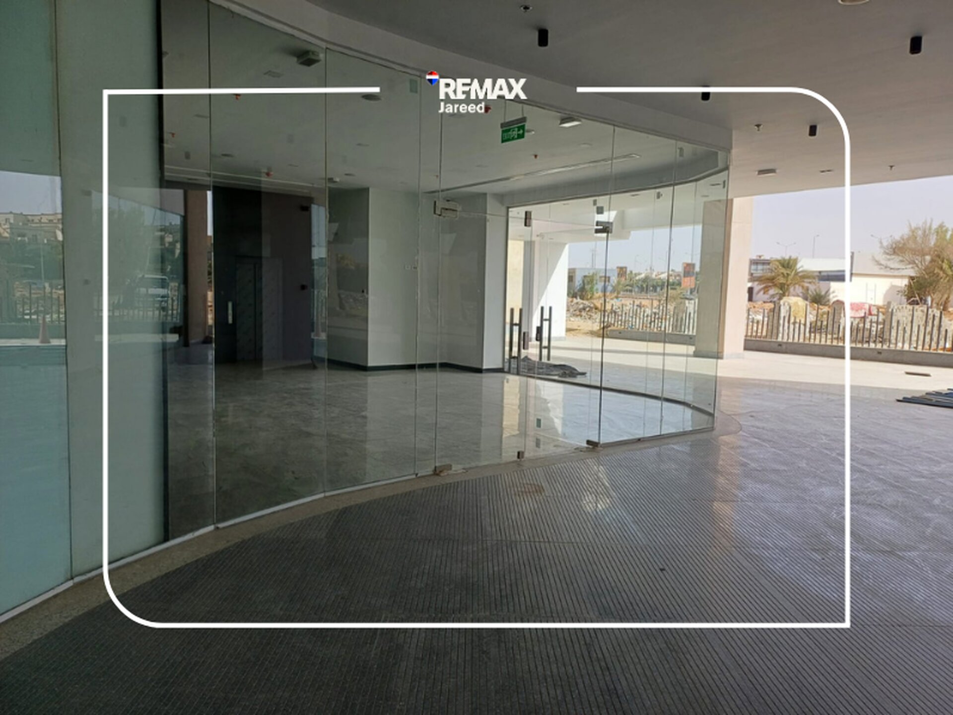 clinic for rent at centro mall zayed - Photo 22