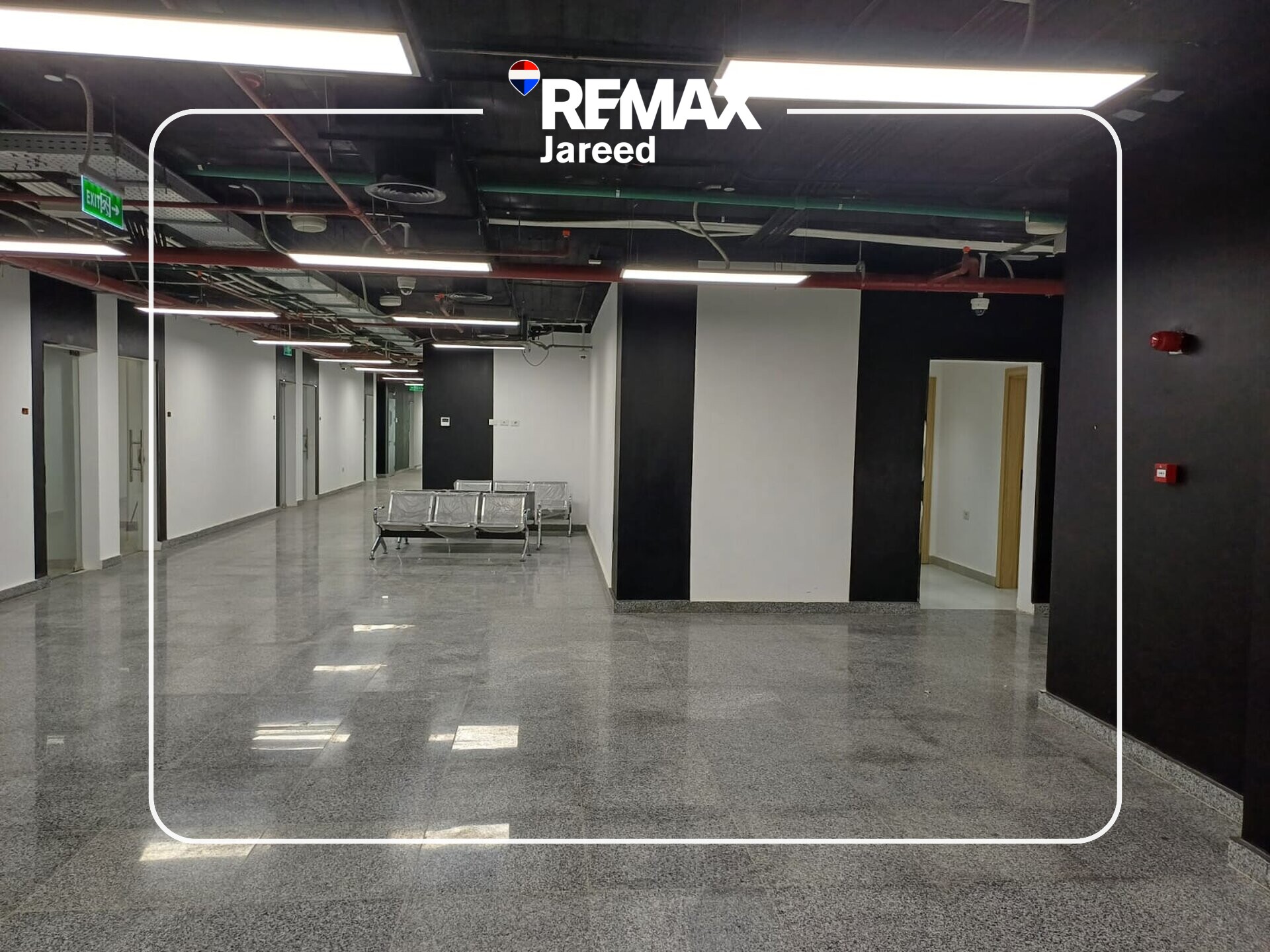clinic for rent at centro mall zayed - Photo 6