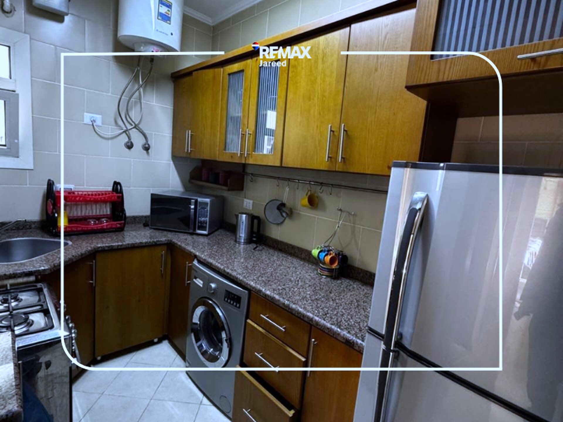 Fully furnished Apartment in The Address - Photo 17
