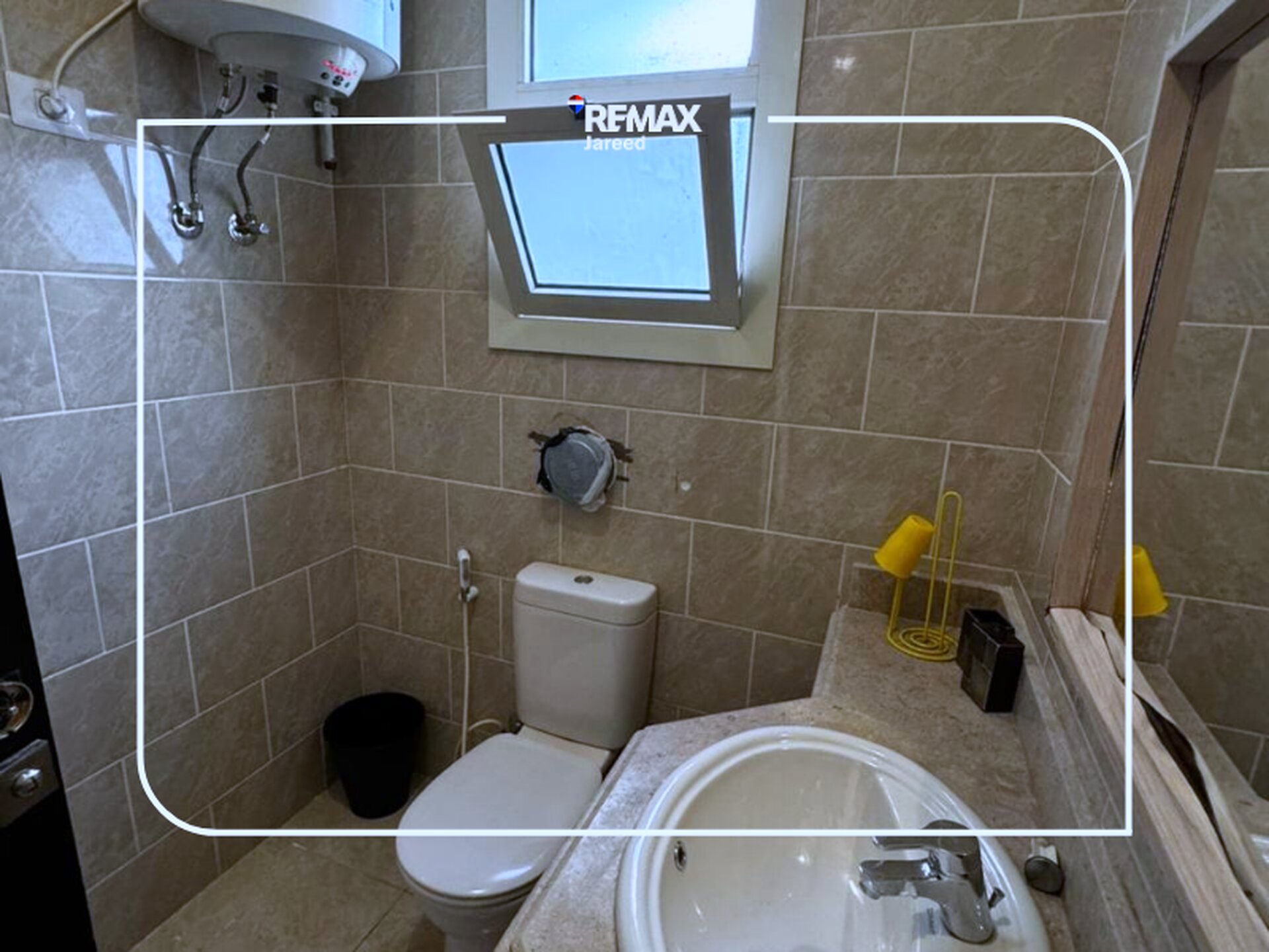 Fully furnished Apartment in The Address - Photo 21