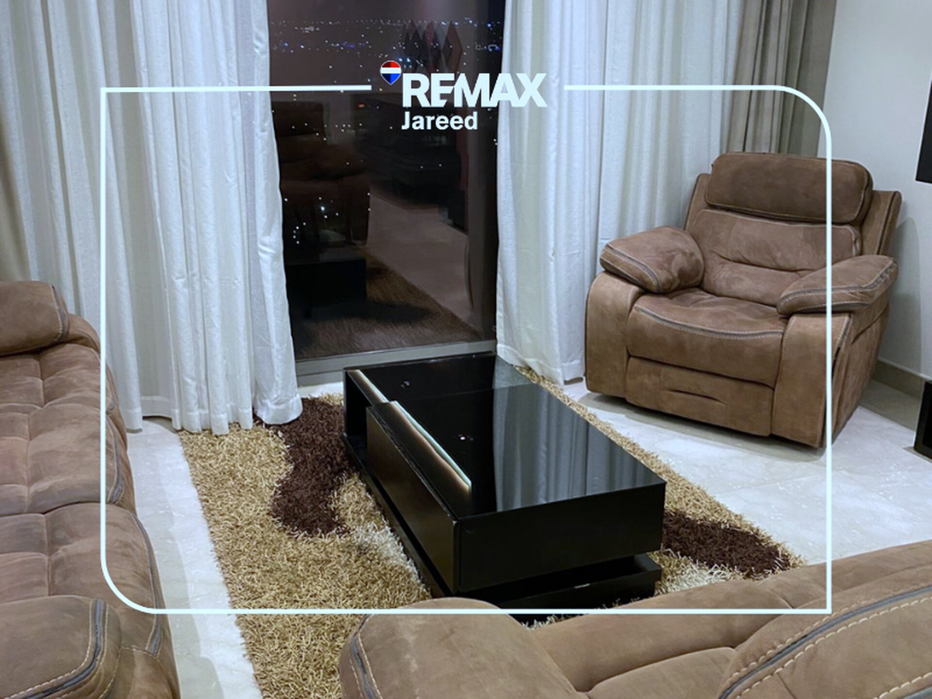 Super luxury furnished apartment in Zed Towers, first use   3 rooms + nanny room - Photo 2