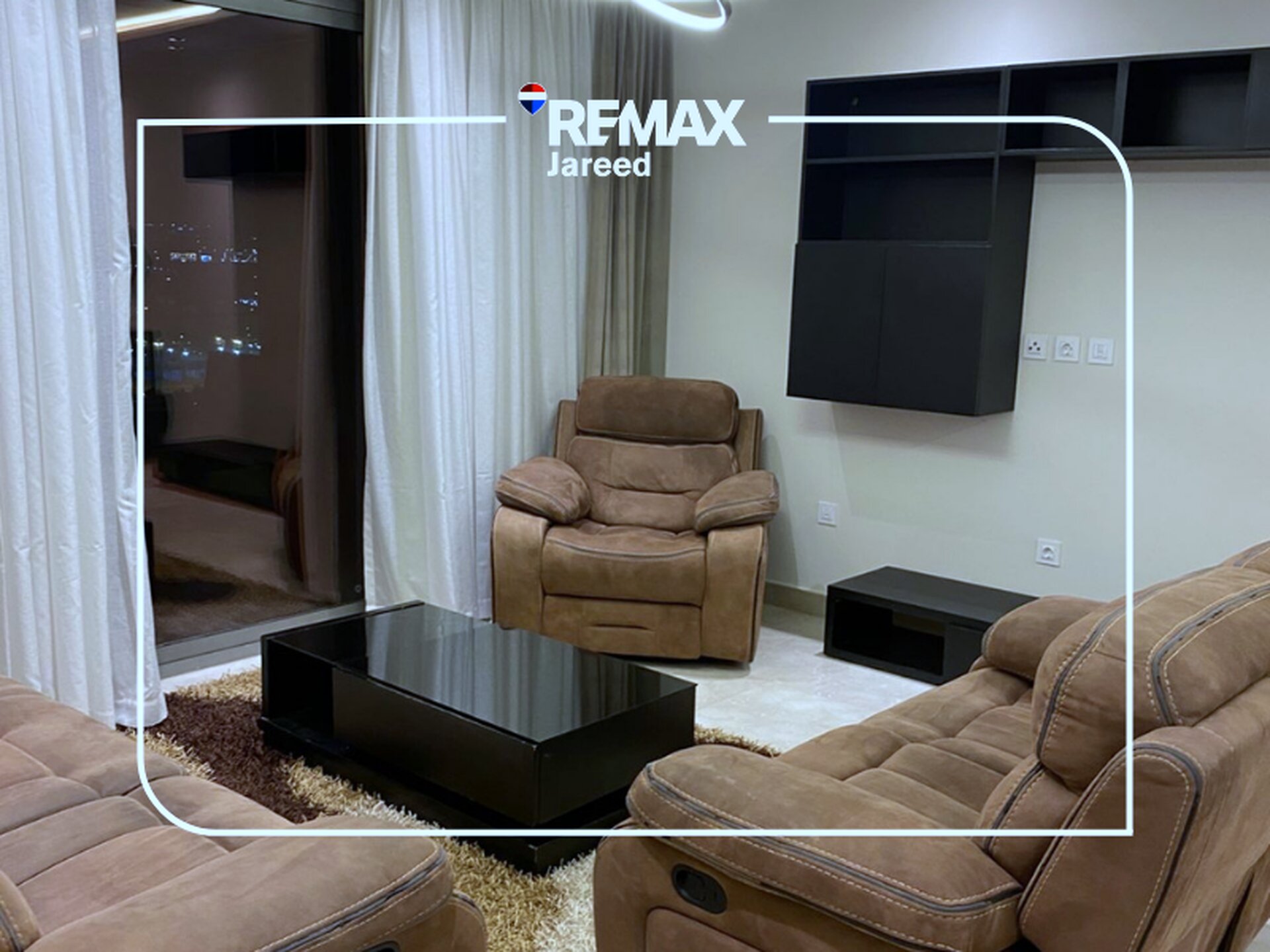 Super luxury furnished apartment in Zed Towers, first use   3 rooms + nanny room - Photo 4