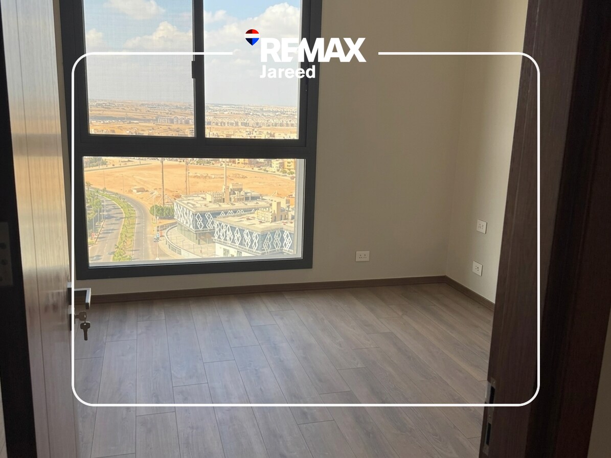Fully finished apartment for sale in Aeon Towers - Photo 17