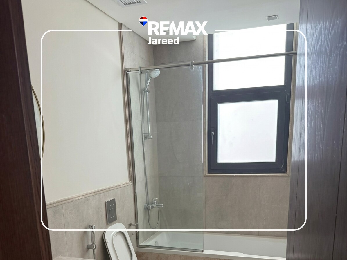 Fully finished apartment for sale in Aeon Towers - Photo 19