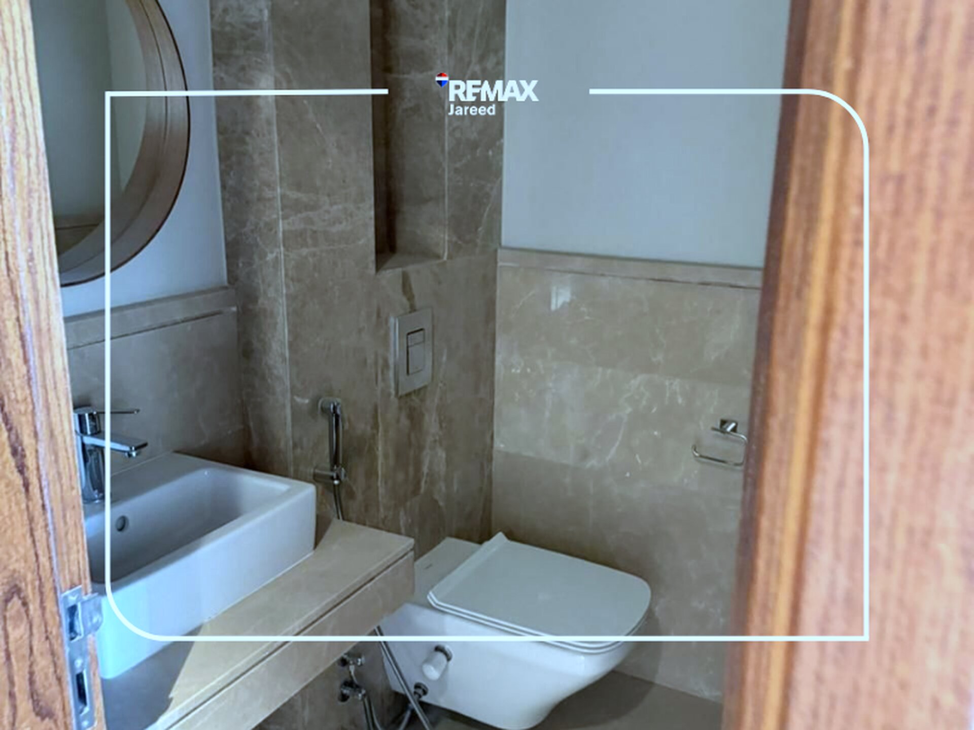 Fully finished apartment for sale in Aeon Towers - Photo 28