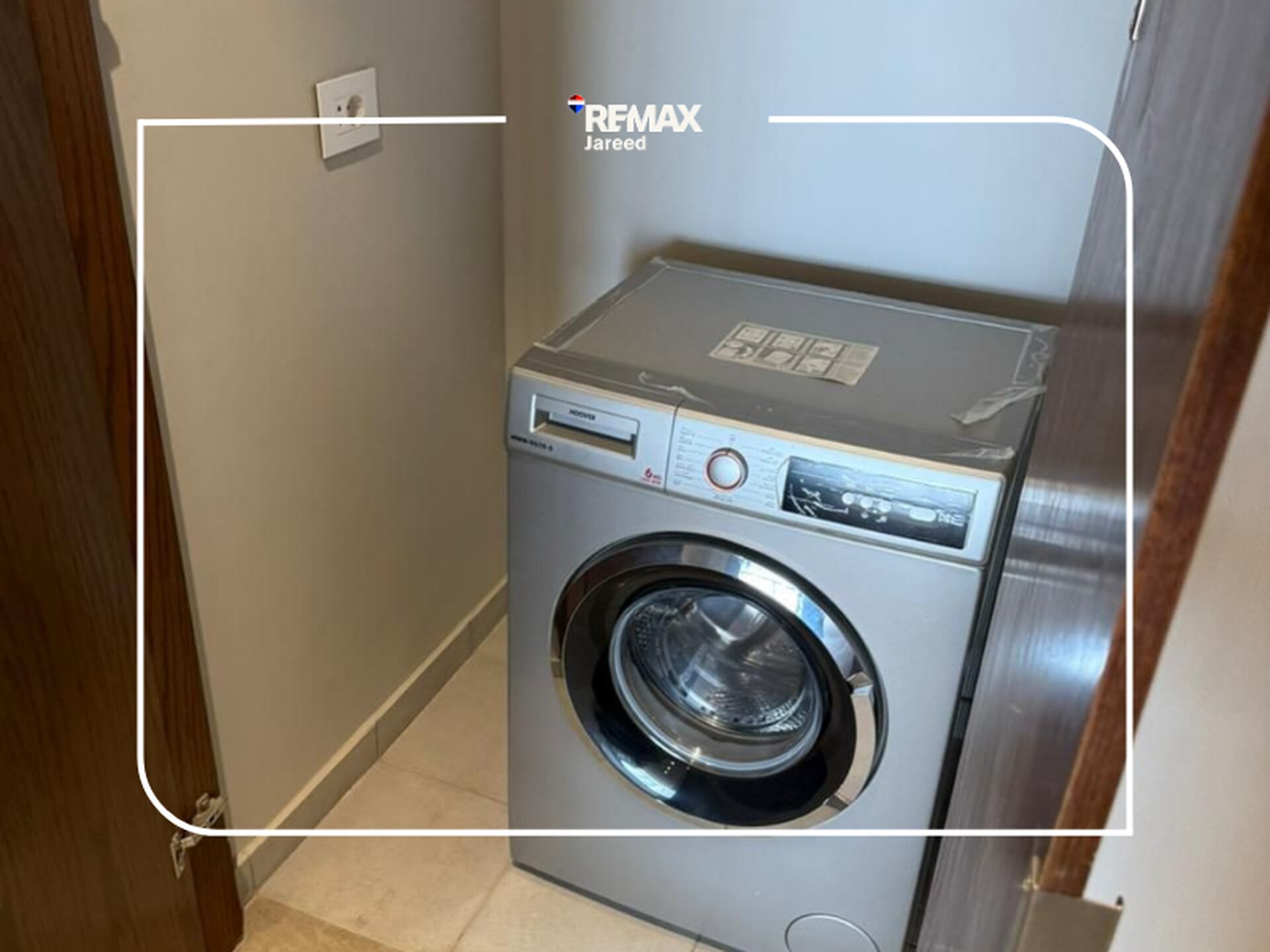 Fully finished apartment for sale in Aeon Towers - Photo 29