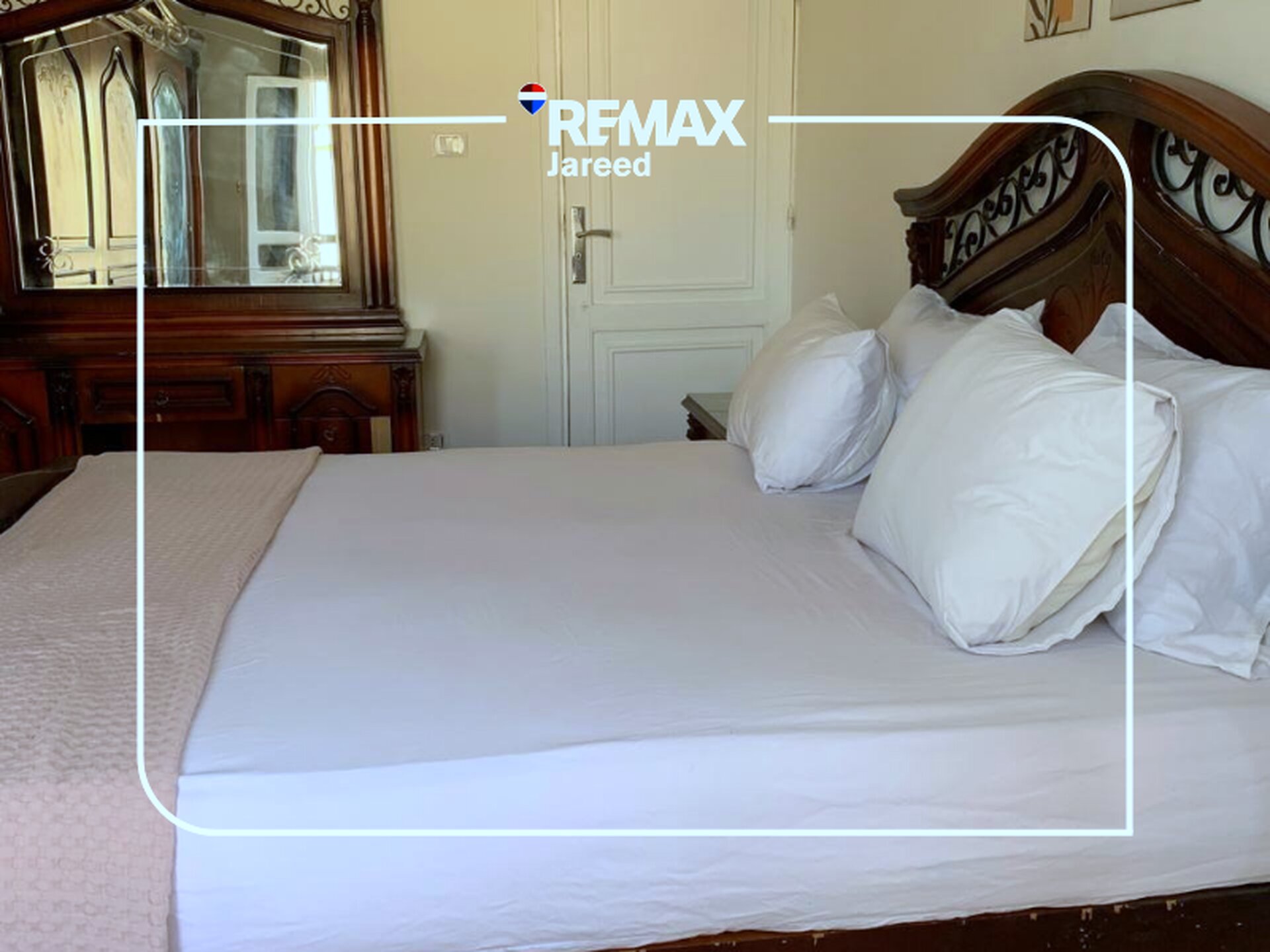 Fully Furnished Apartment in Spring Valley - Photo 30