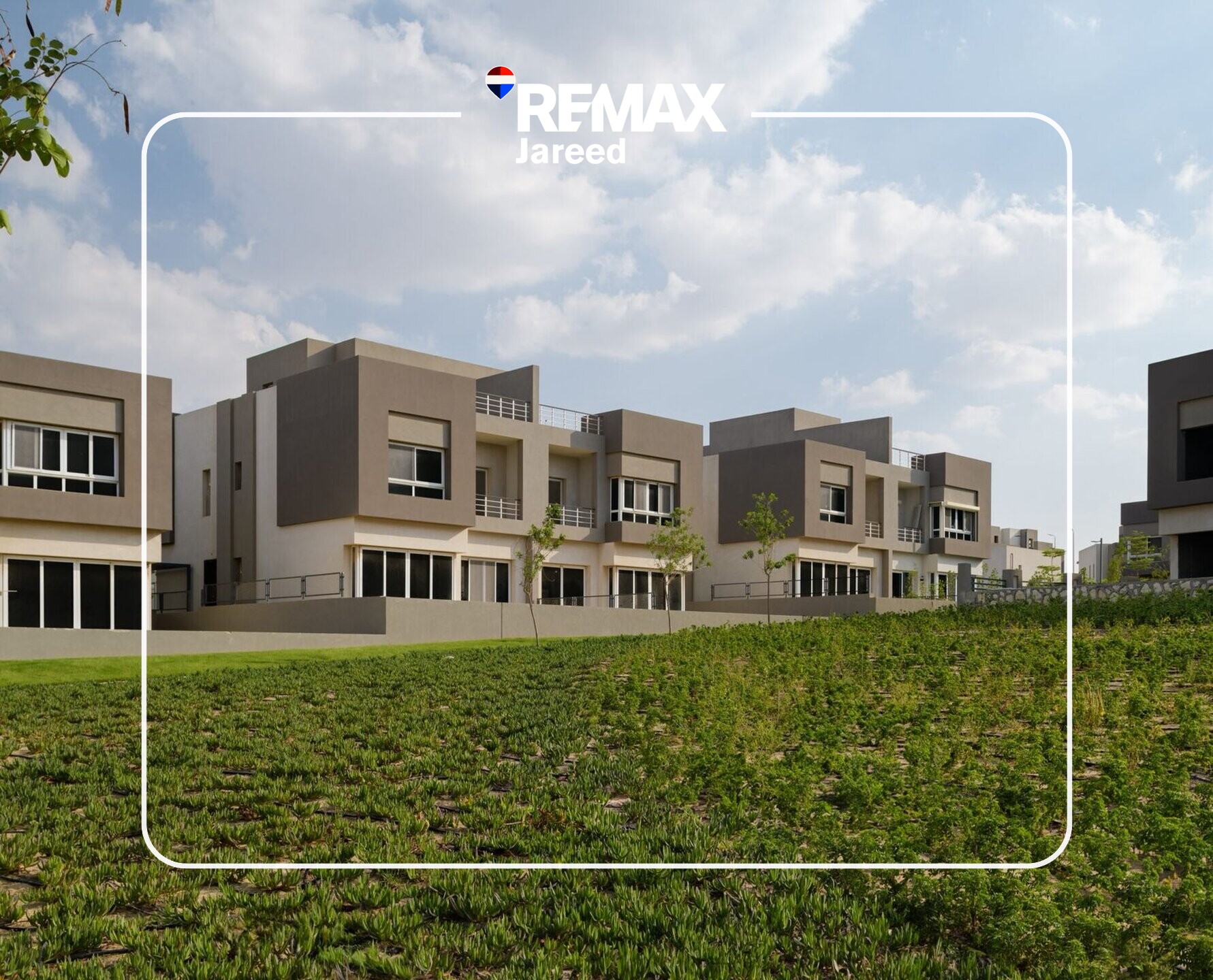 luxury twin house at the bigest landscape in etapa compound - Photo 4