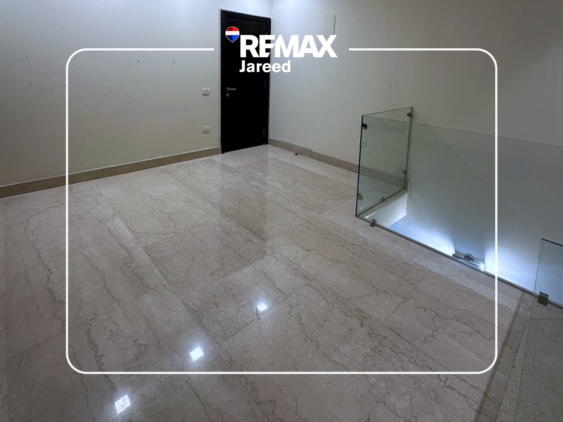 Duplex for rent in Westown - Photo 12