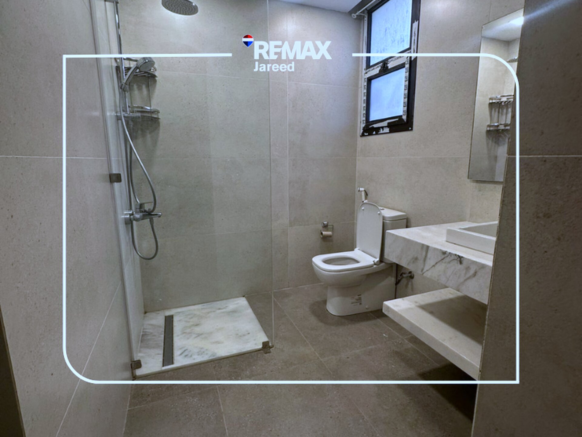 Duplex for rent in Westown - Photo 18