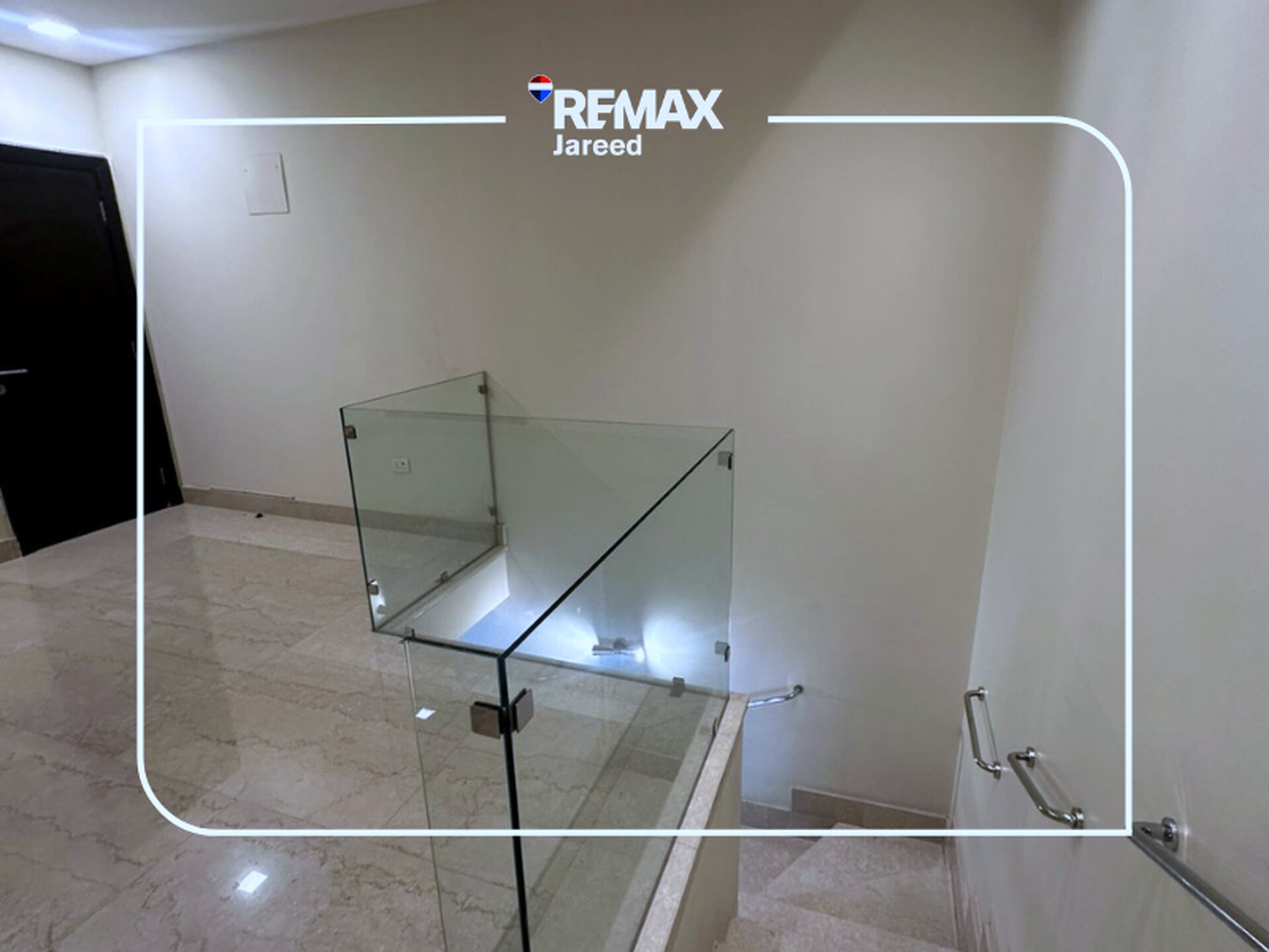 Duplex for rent in Westown - Photo 20