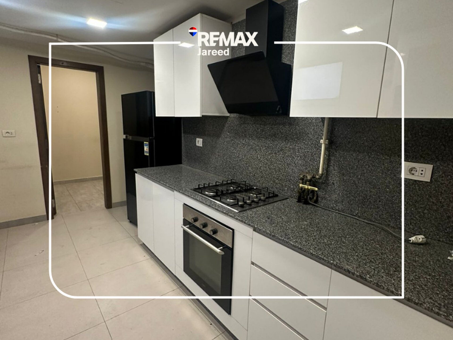 Duplex for rent in Westown - Photo 24