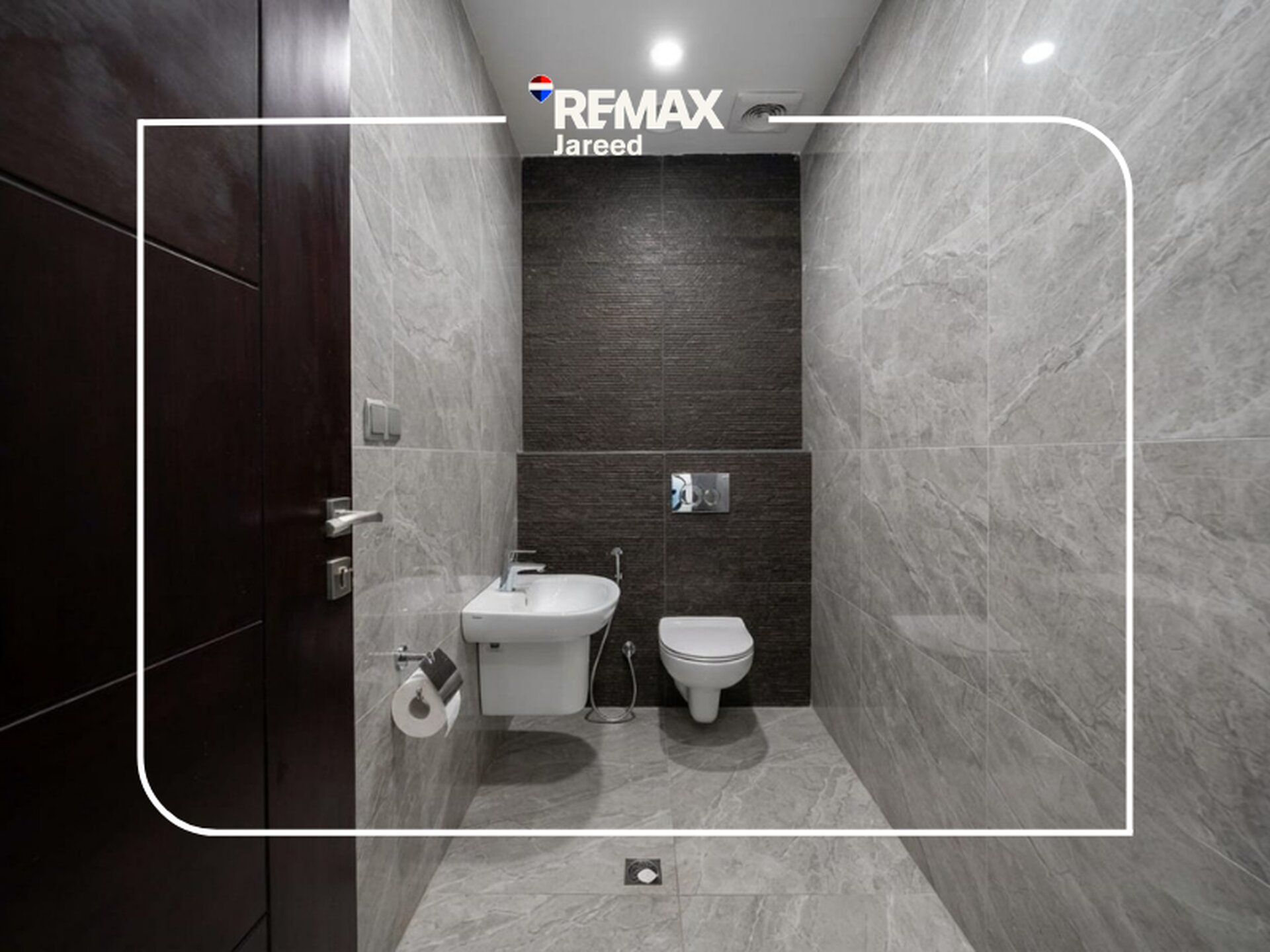 Chalet for Sale in The Gate Towers - Photo 28