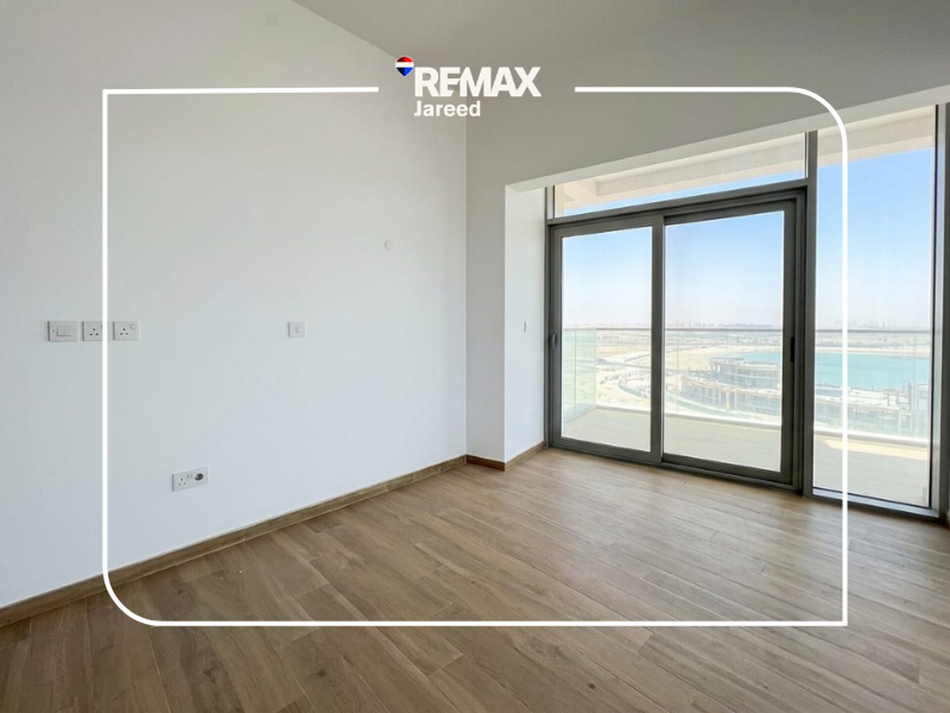 Chalet for Sale in The Gate Towers - Photo 31
