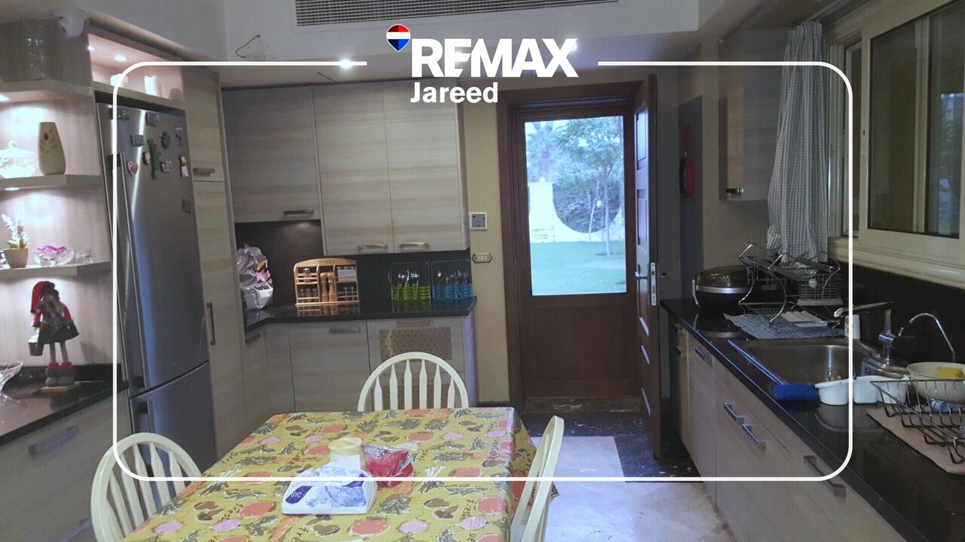 For Rent | Luxury Furnished Standalone Villa | 360 sqm BUA | Expansive Garden & Private Swimming Pool on 4,200 sqm of Prime Land - Photo 29