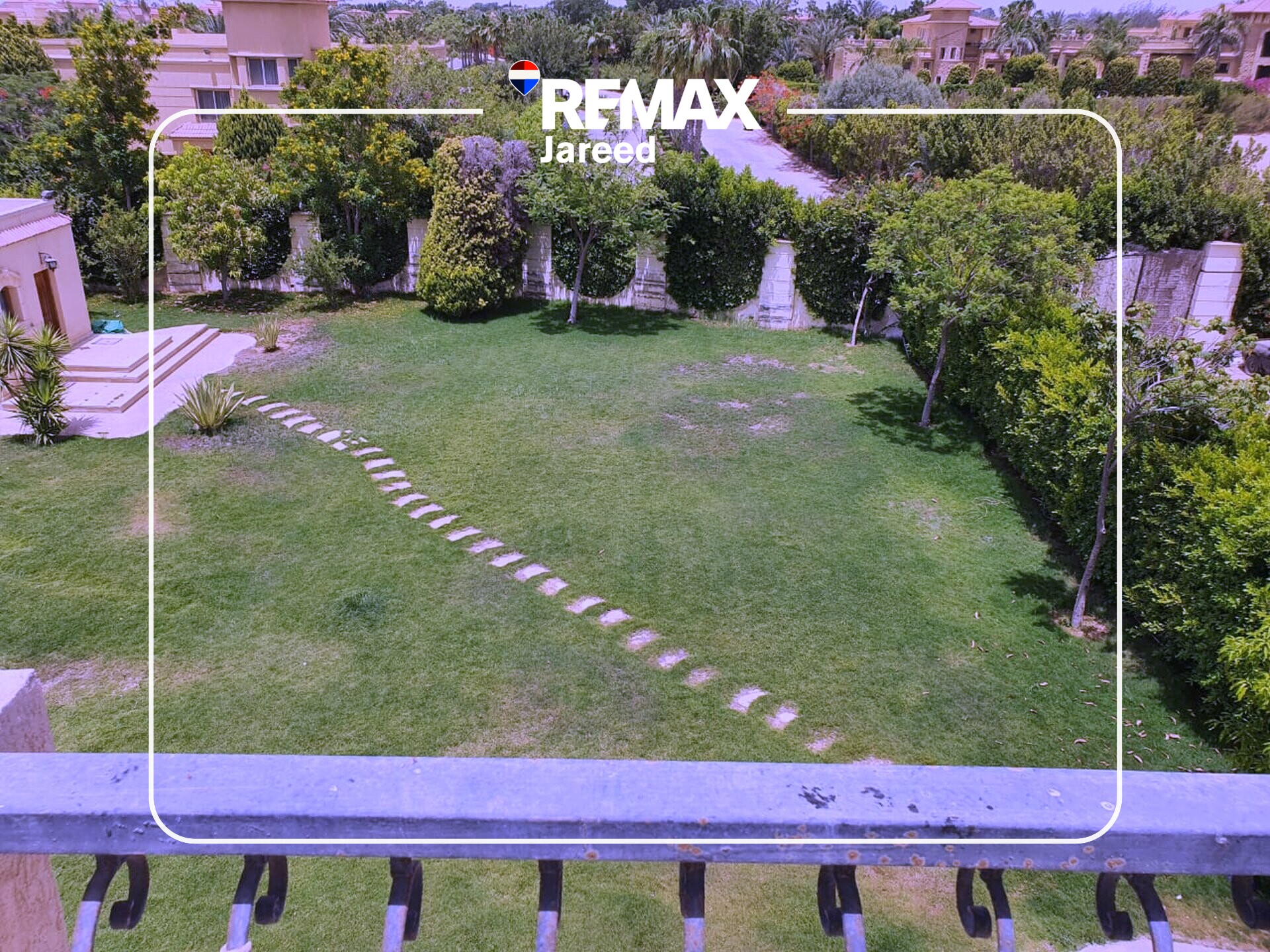For Rent | Luxury Furnished Standalone Villa | 360 sqm BUA | Expansive Garden & Private Swimming Pool on 4,200 sqm of Prime Land - Photo 4