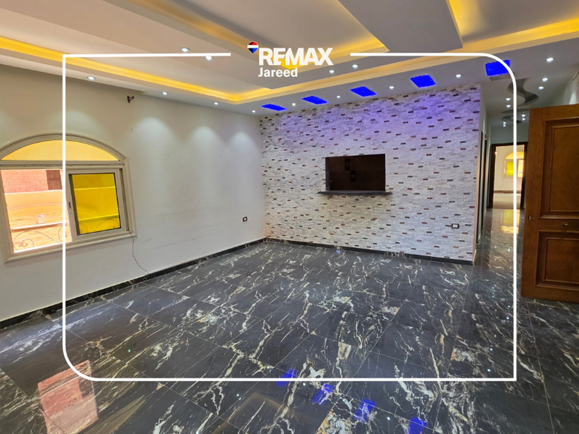 Fully finished apartment 185 SQM - Photo 2