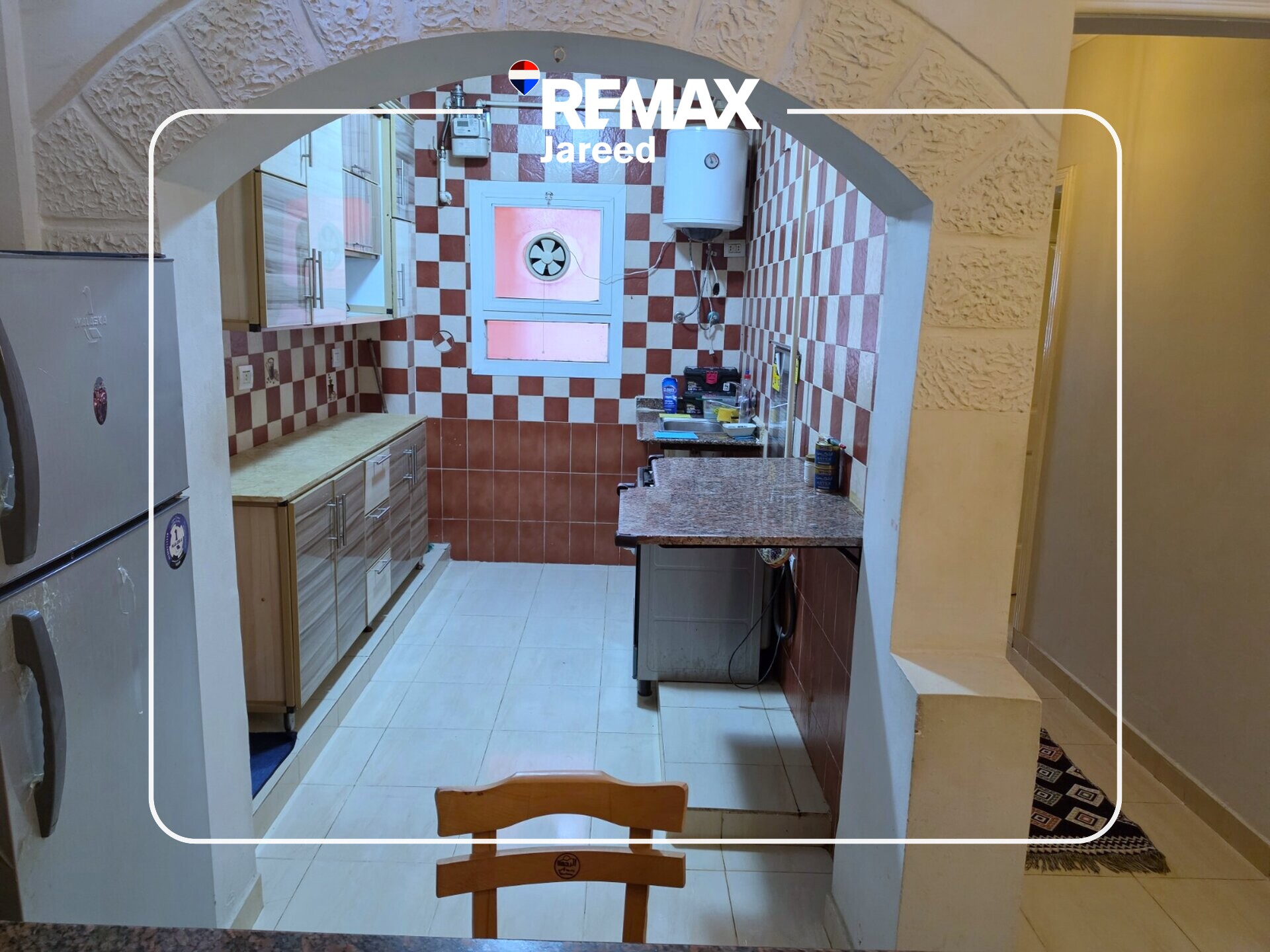 Fully Furnished Ground apartment with garden for rent - Photo 2