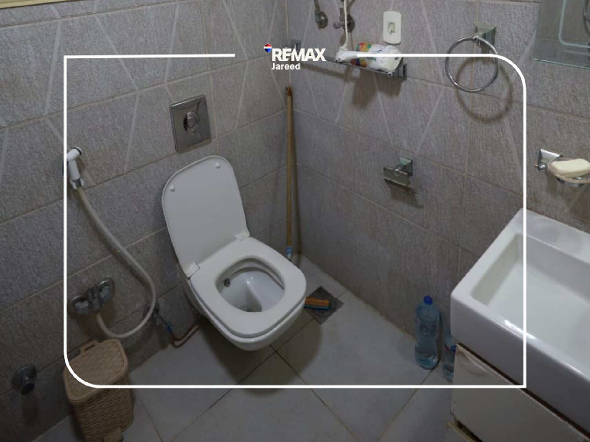 Furnished apartment for rent al khamayel - Photo 8