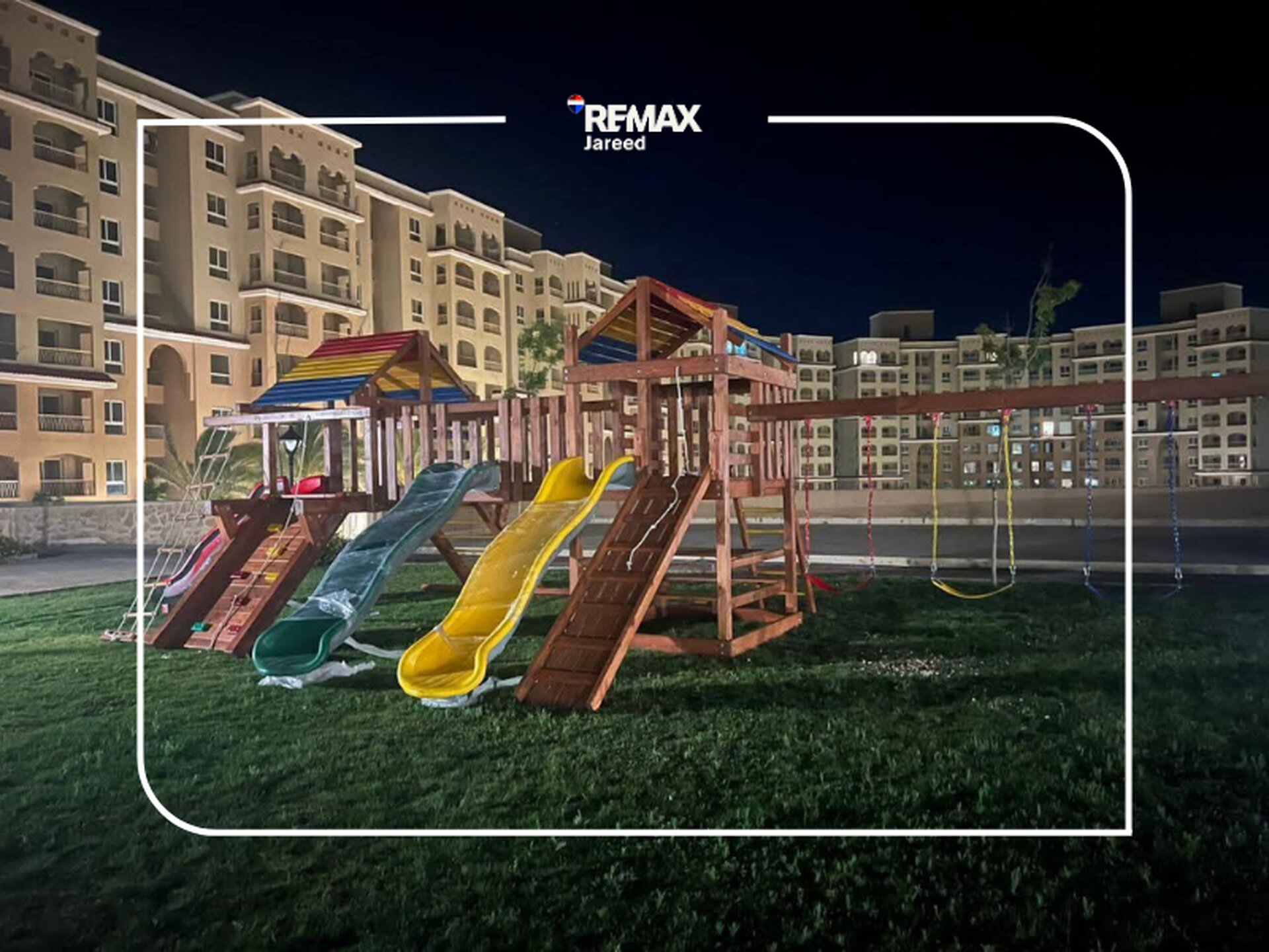 perfect studio for sale with a Premium Open View in front of marina 1 - Photo 3
