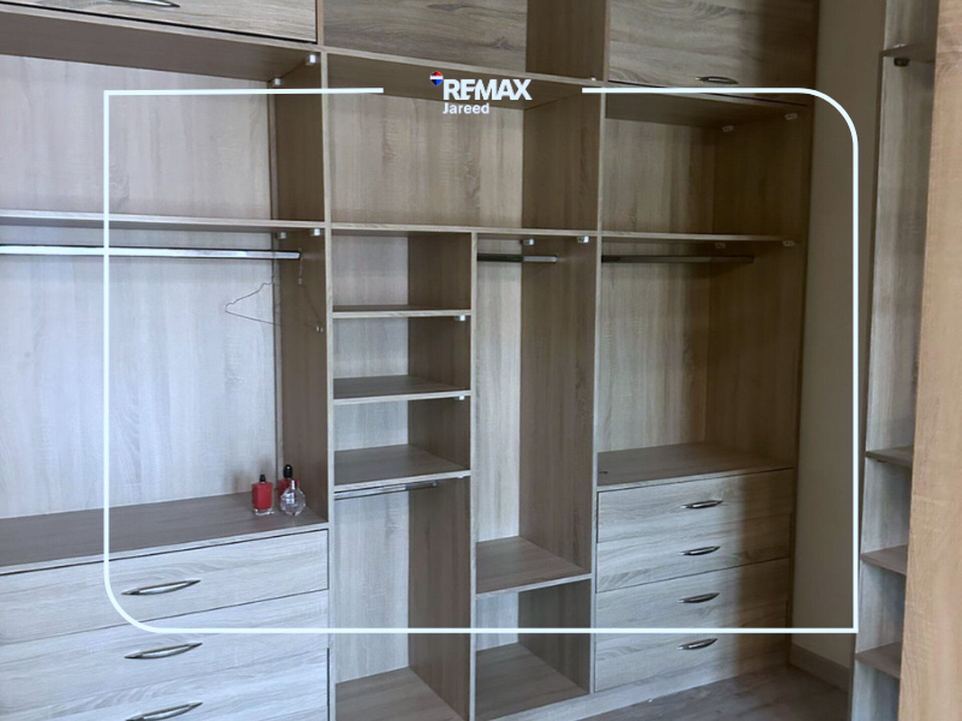 apartment with kitchen & AC  200 SQM District 8, Sheikh Zayed - Photo 13